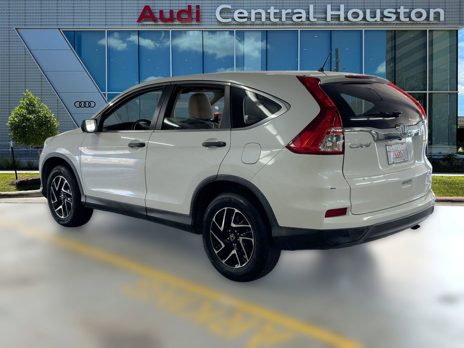2016 Honda CR-V SE photo 2