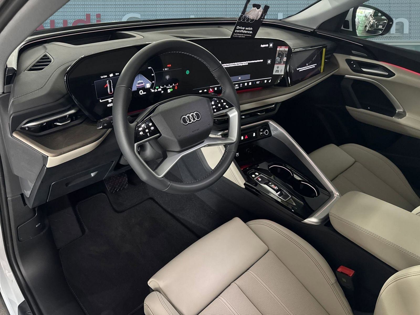 2025 Audi Q5 2.0T Prestige photo 4