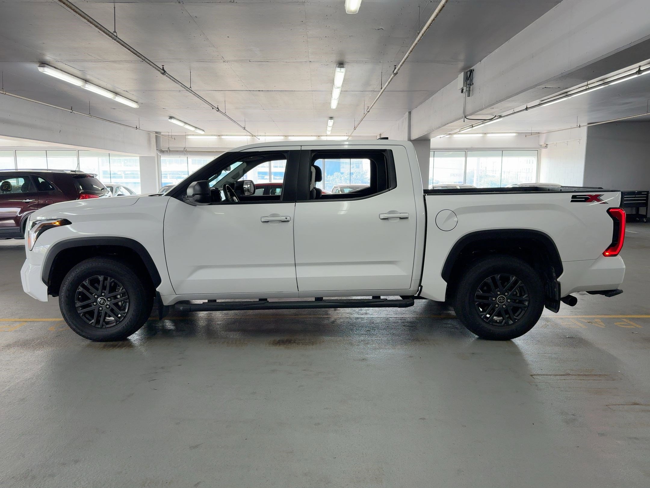2024 Toyota Tundra SR5 CrewMax photo 2