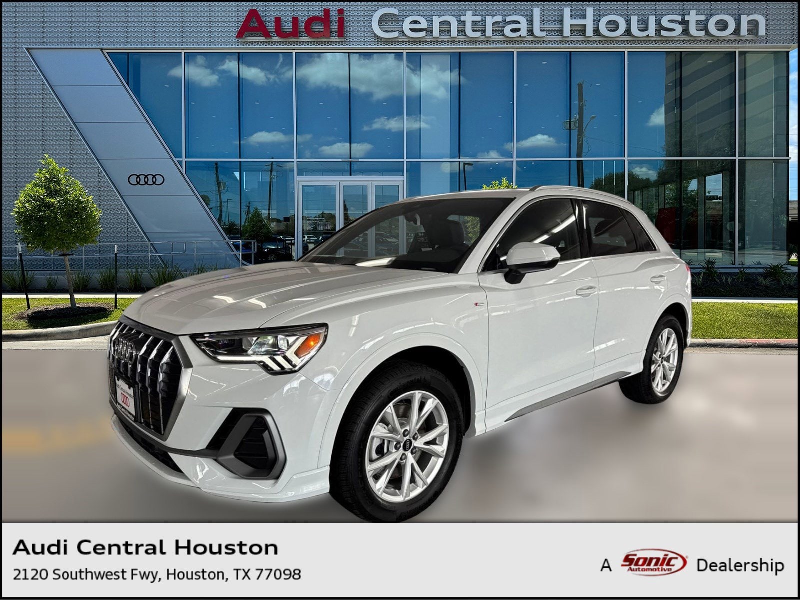 2025 Audi Q3 S Line Premium's photo