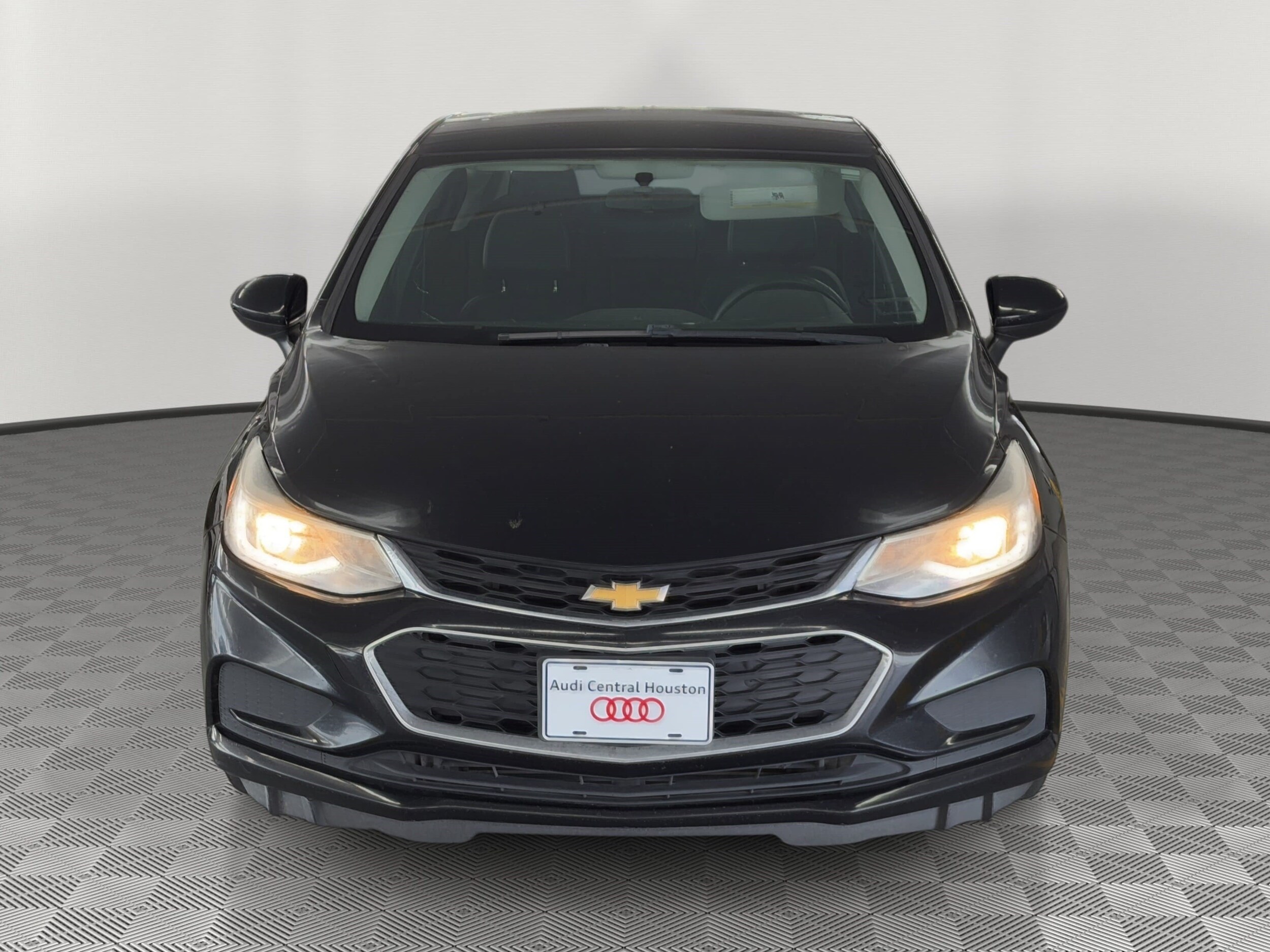 Cruze LT Sedan