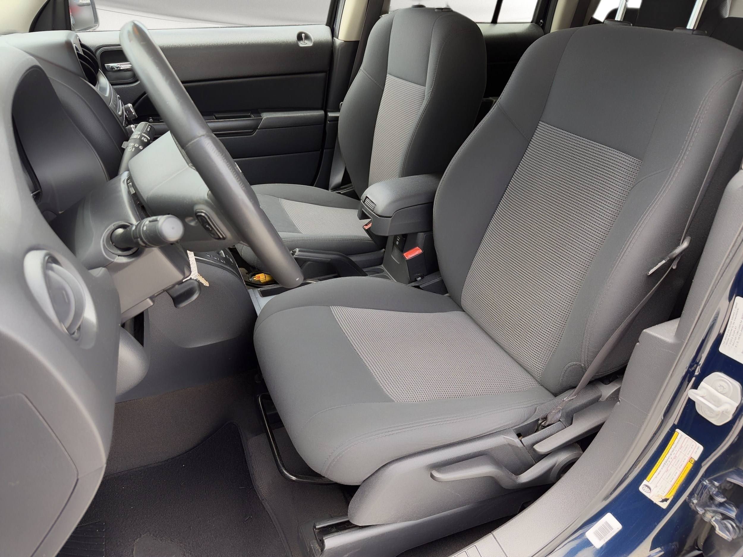 Patriot Latitude SUV