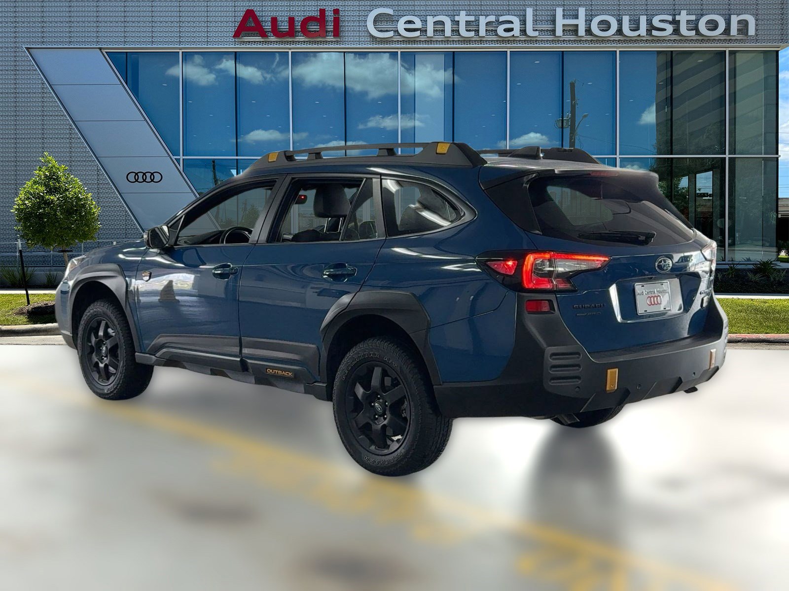 2024 Subaru Outback Wilderness photo 3