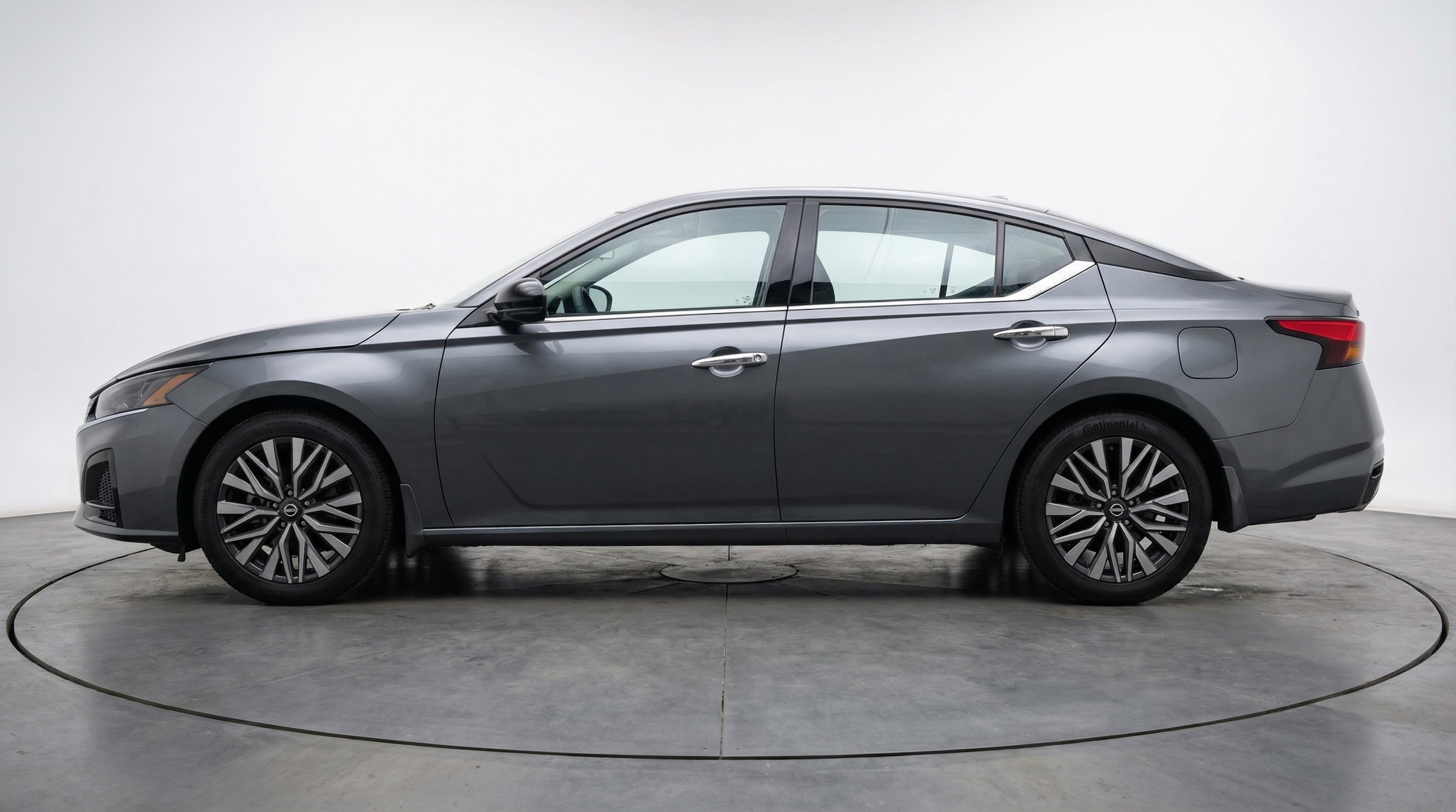 Thumbnail: 2025 Nissan Altima - 4