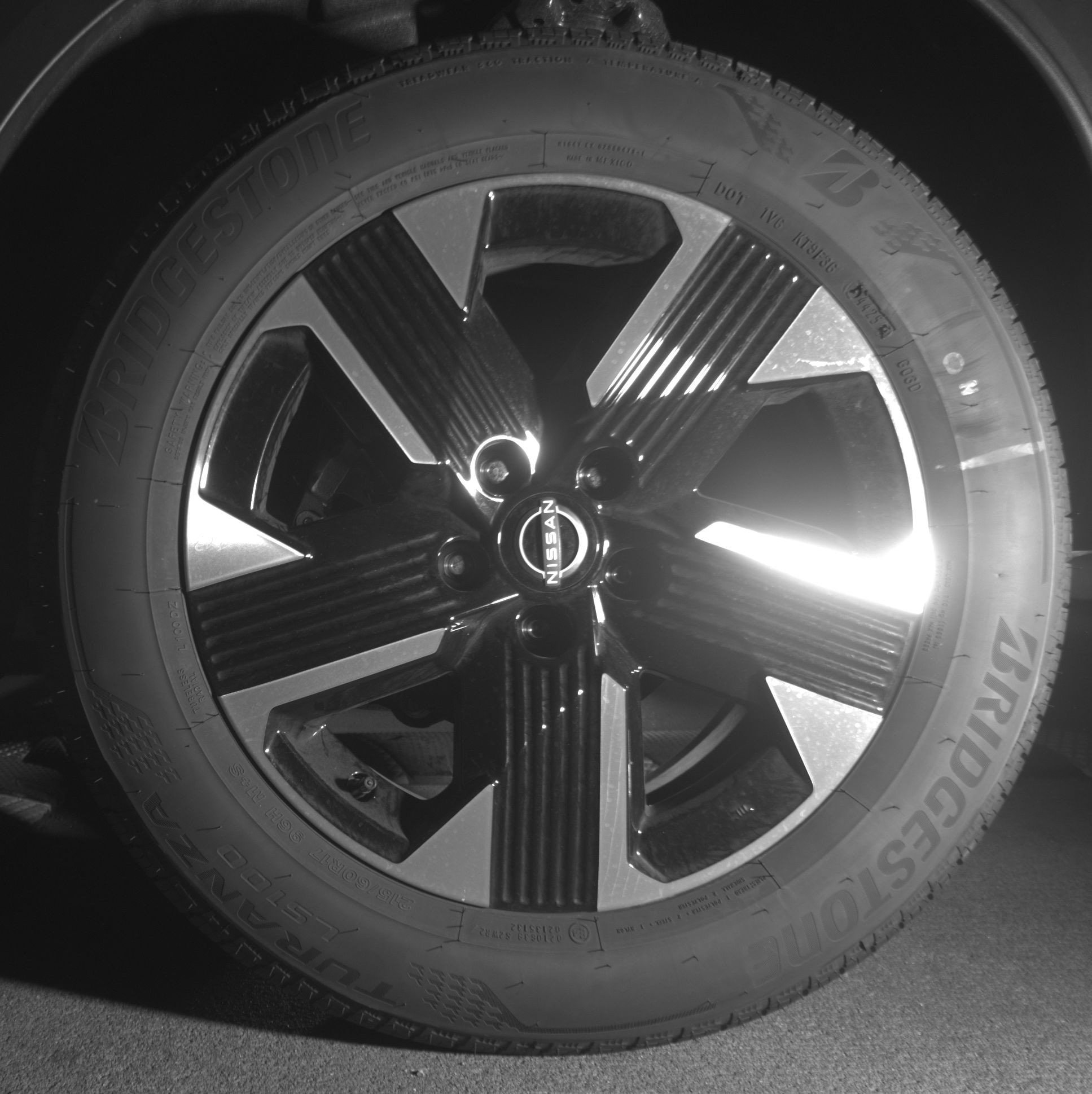Thumbnail: 2026 Nissan Kicks - 14