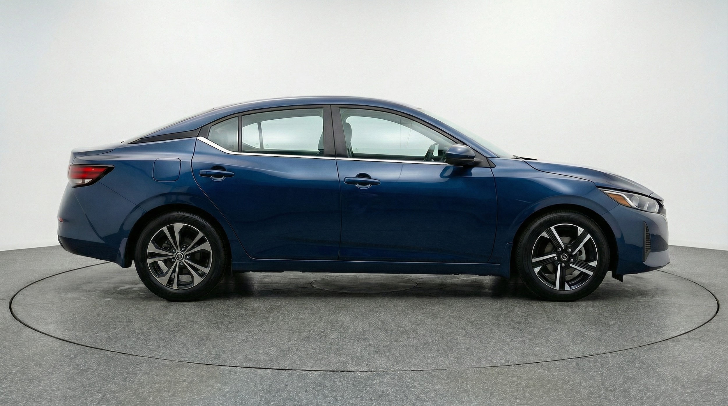 Thumbnail: 2025 Nissan Sentra - 8