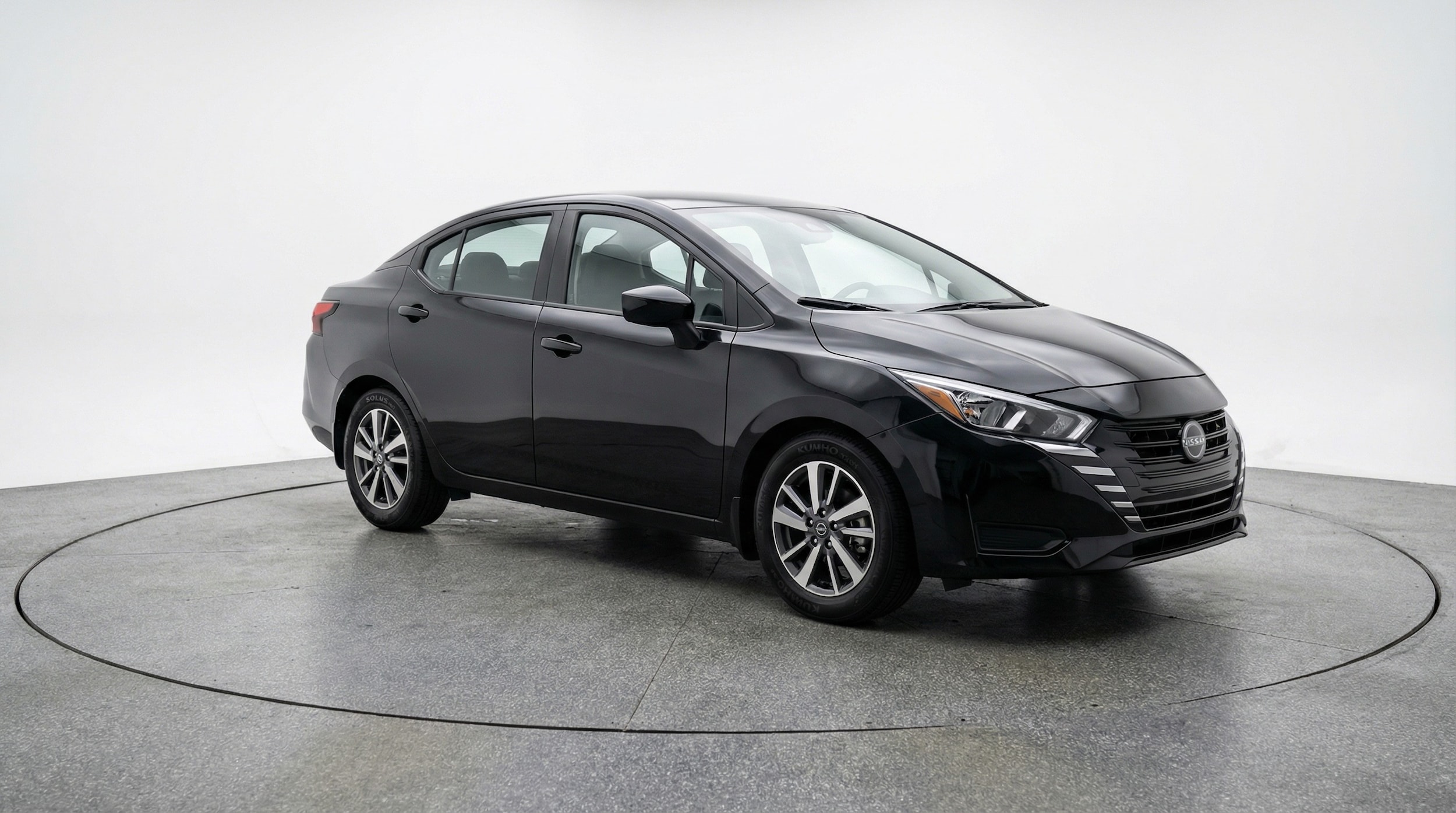 2025 Nissan Versa Sedan SV