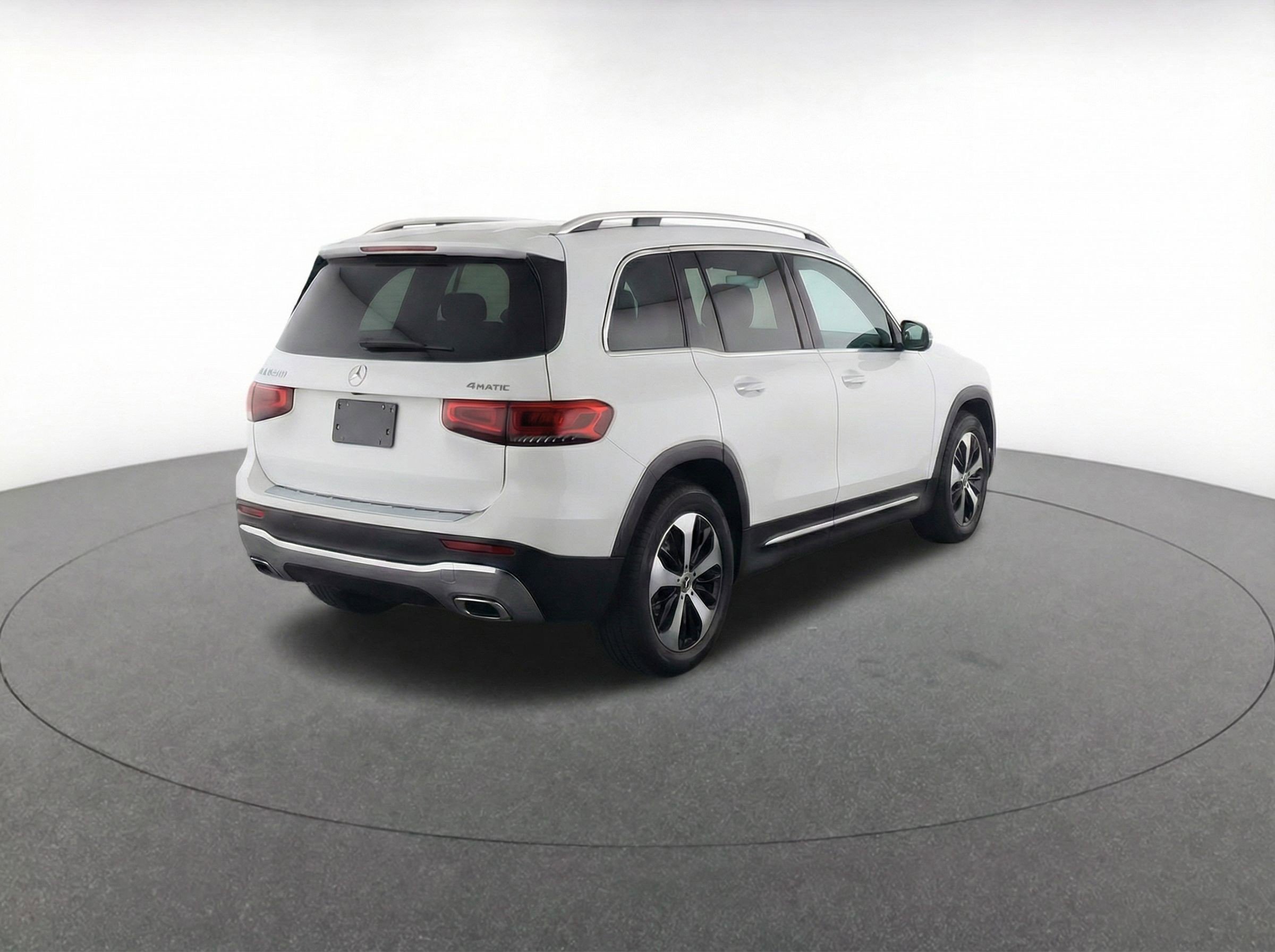 Thumbnail: 2025 Mercedes-Benz GLB - 9