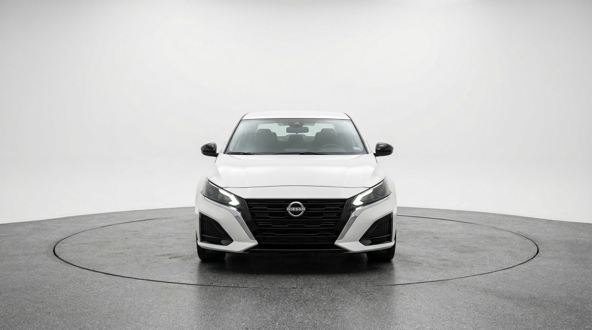 Thumbnail: 2025 Nissan Altima - 2