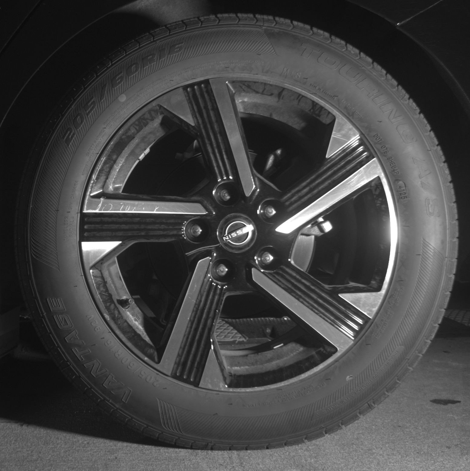 Thumbnail: 2025 Nissan Sentra - 14