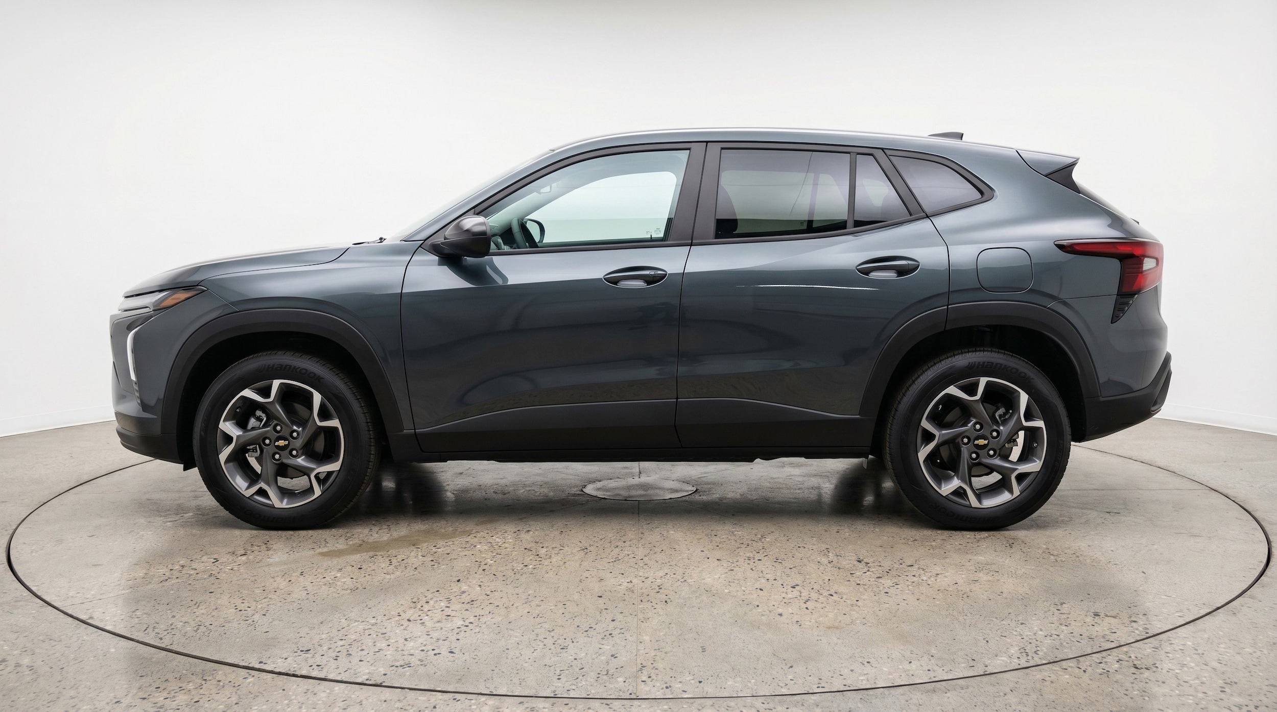 Thumbnail: 2025 Chevrolet Trax - 5