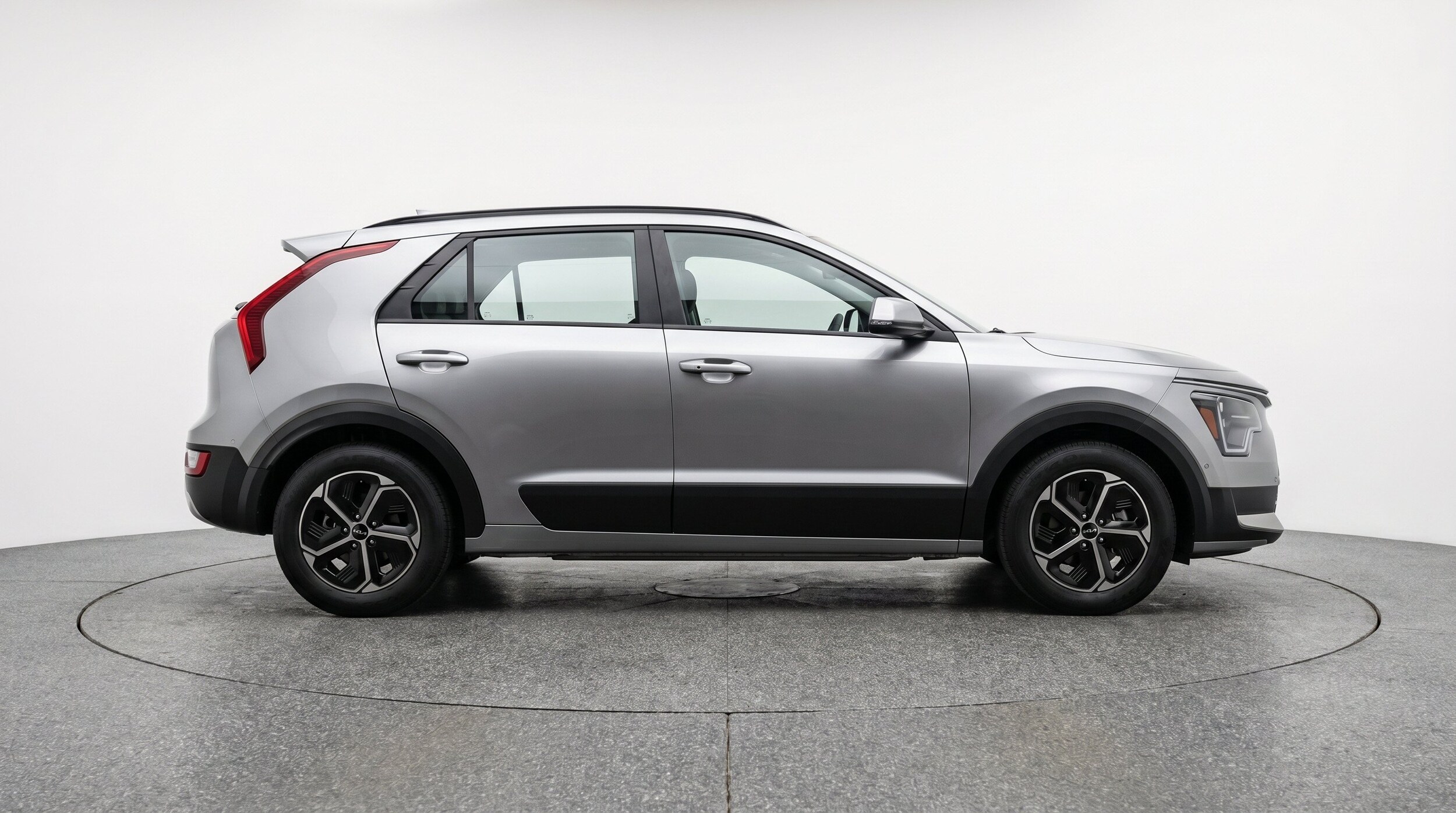 Thumbnail: 2026 Kia Niro - 11