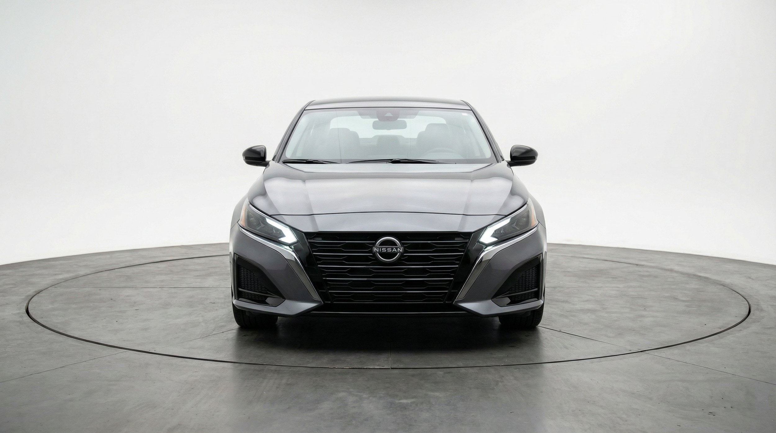 Thumbnail: 2025 Nissan Altima - 2