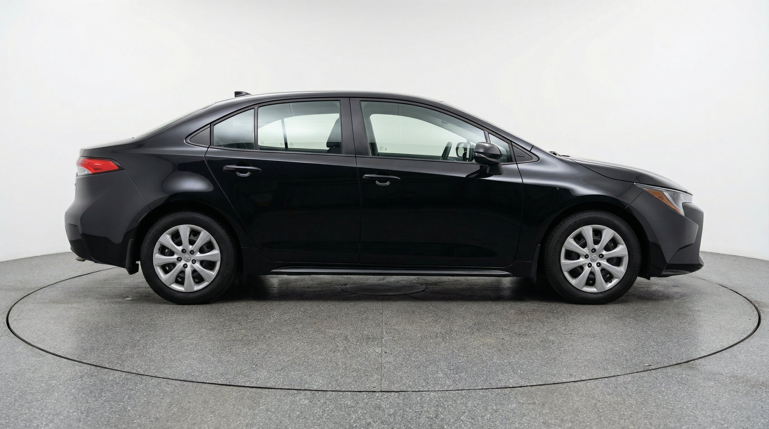 Thumbnail: 2025 Toyota Corolla - 11