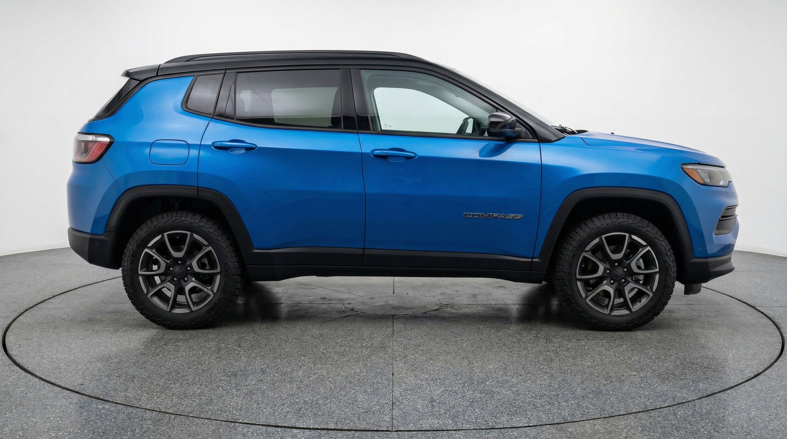 Thumbnail: 2025 Jeep Compass - 11