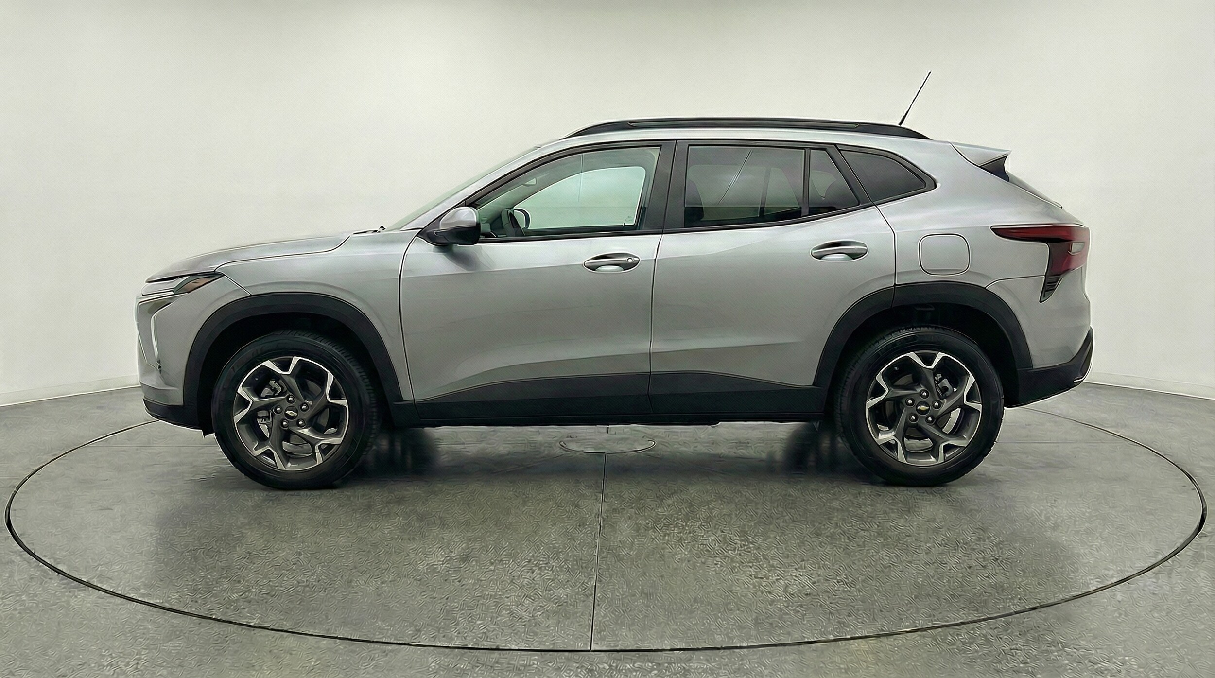 Thumbnail: 2025 Chevrolet Trax - 4