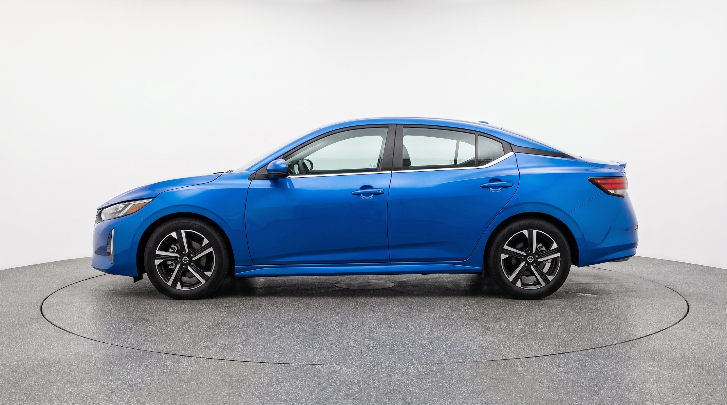 Thumbnail: 2025 Nissan Sentra - 5