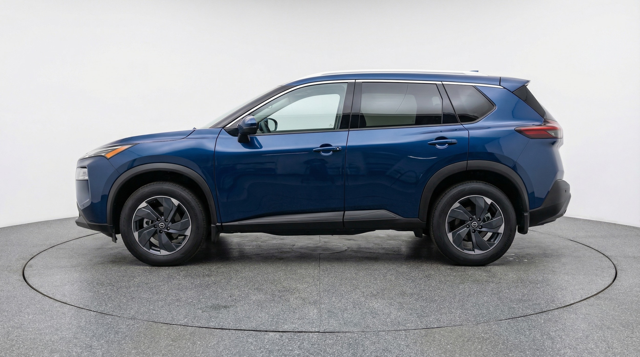 Thumbnail: 2025 Nissan Rogue - 4