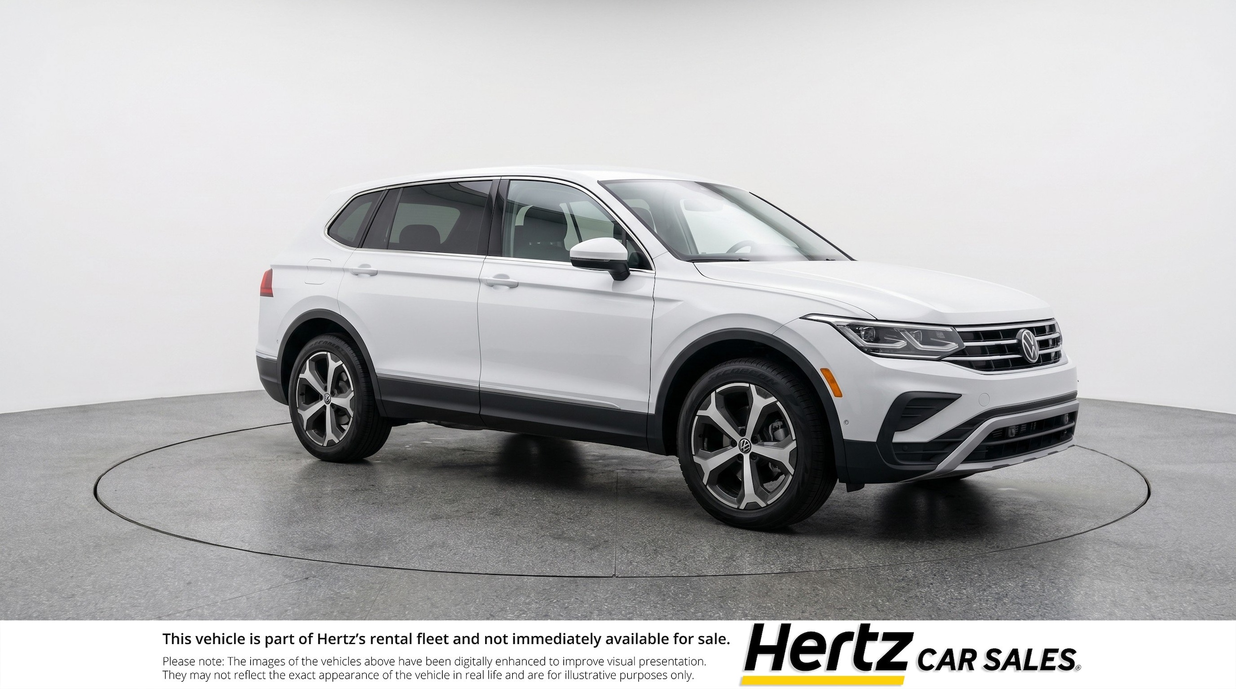 Thumbnail: 2026 Volkswagen Tiguan - 1