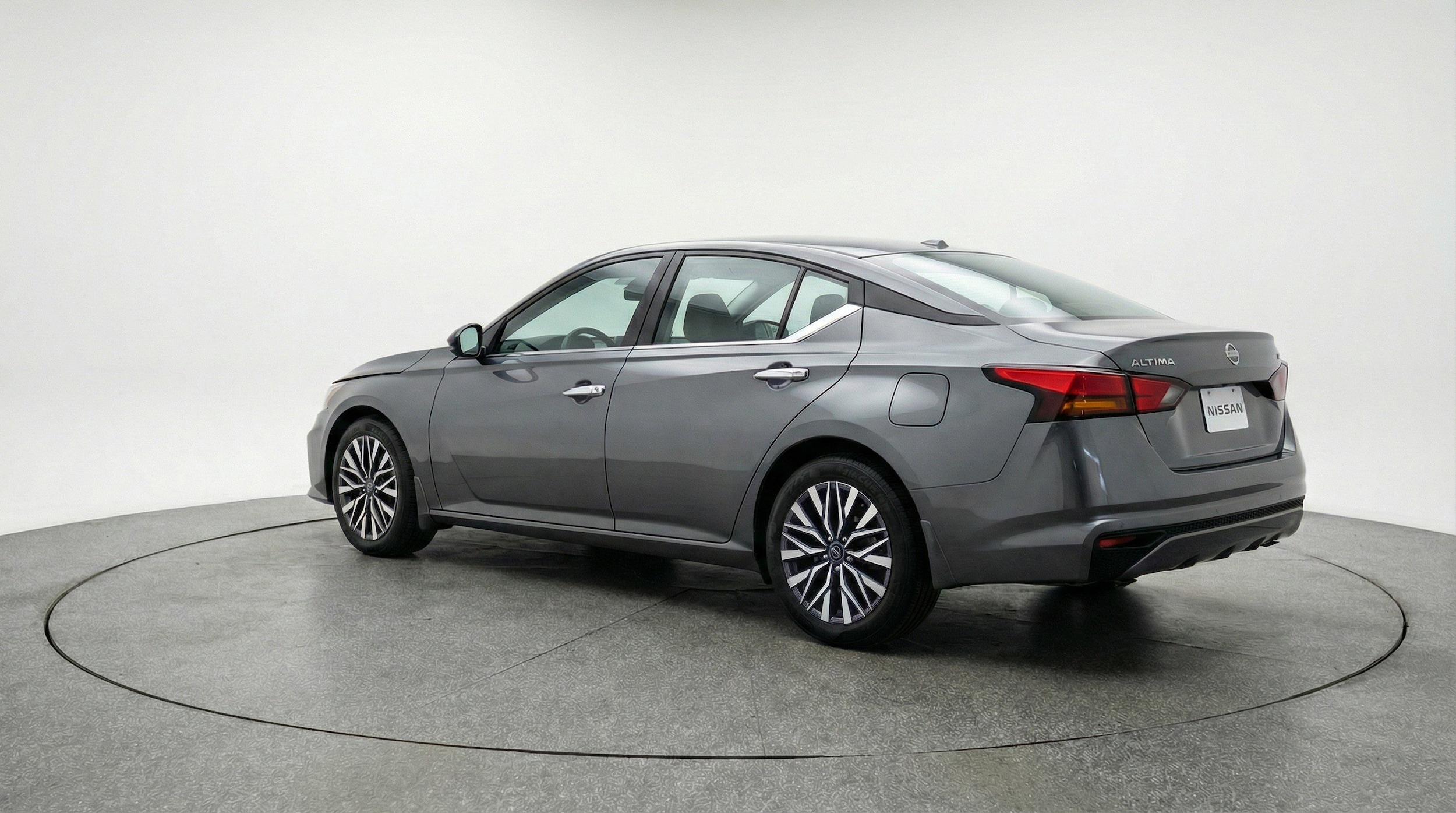 Thumbnail: 2025 Nissan Altima - 6