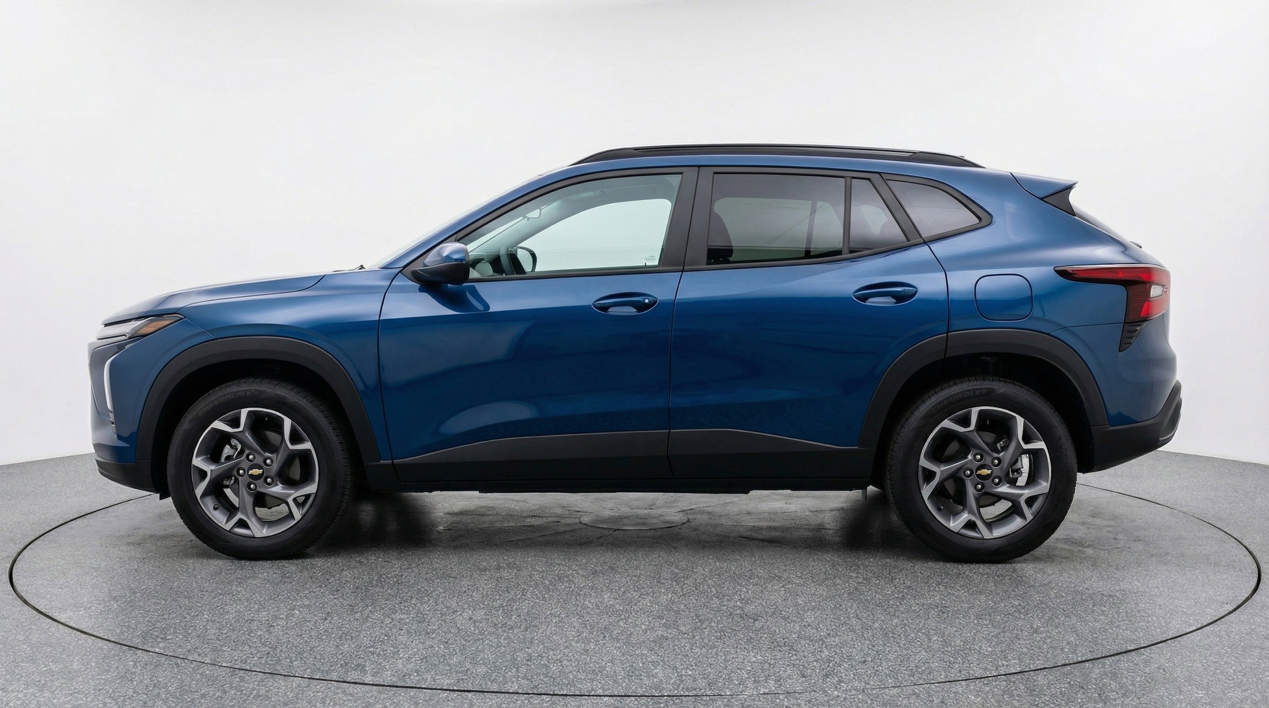 Thumbnail: 2025 Chevrolet Trax - 5