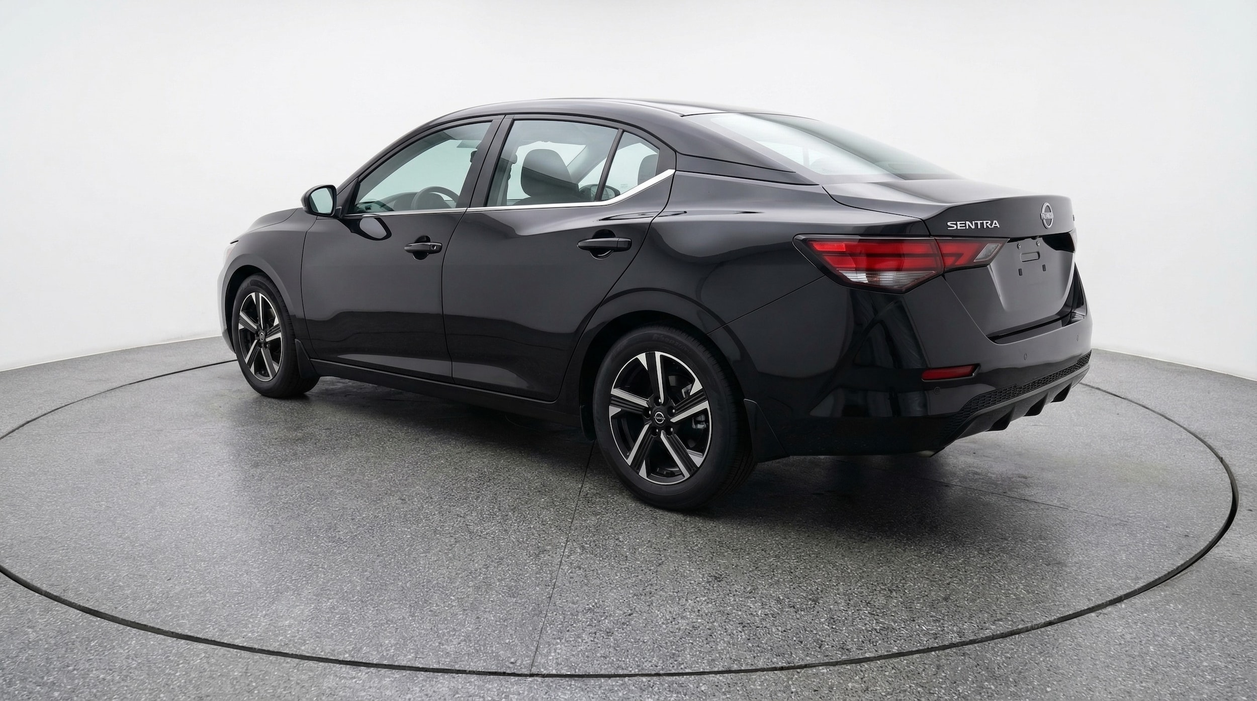 Thumbnail: 2025 Nissan Sentra - 5