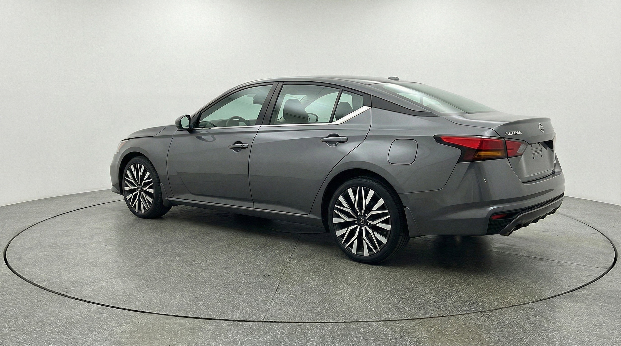 Thumbnail: 2025 Nissan Altima - 6