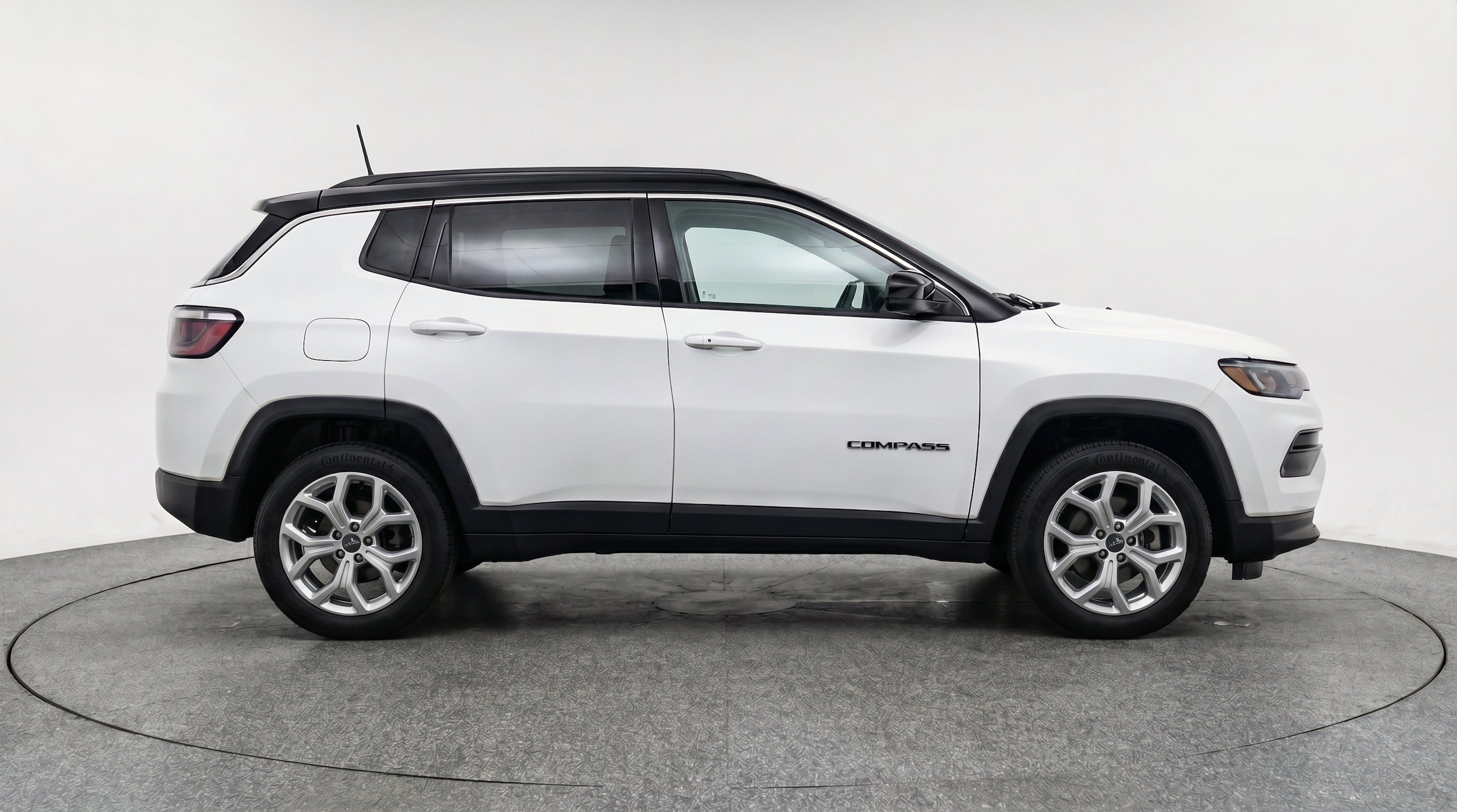 Thumbnail: 2025 Jeep Compass - 10