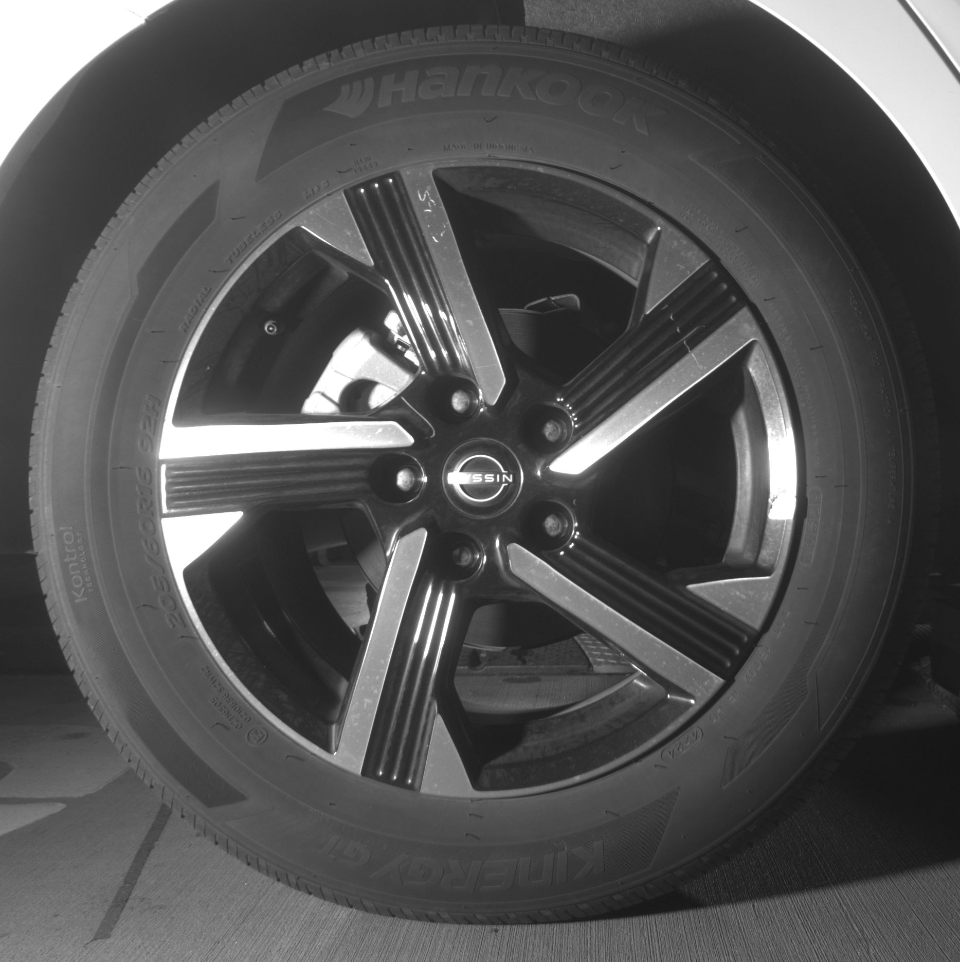 Thumbnail: 2025 Nissan Sentra - 12