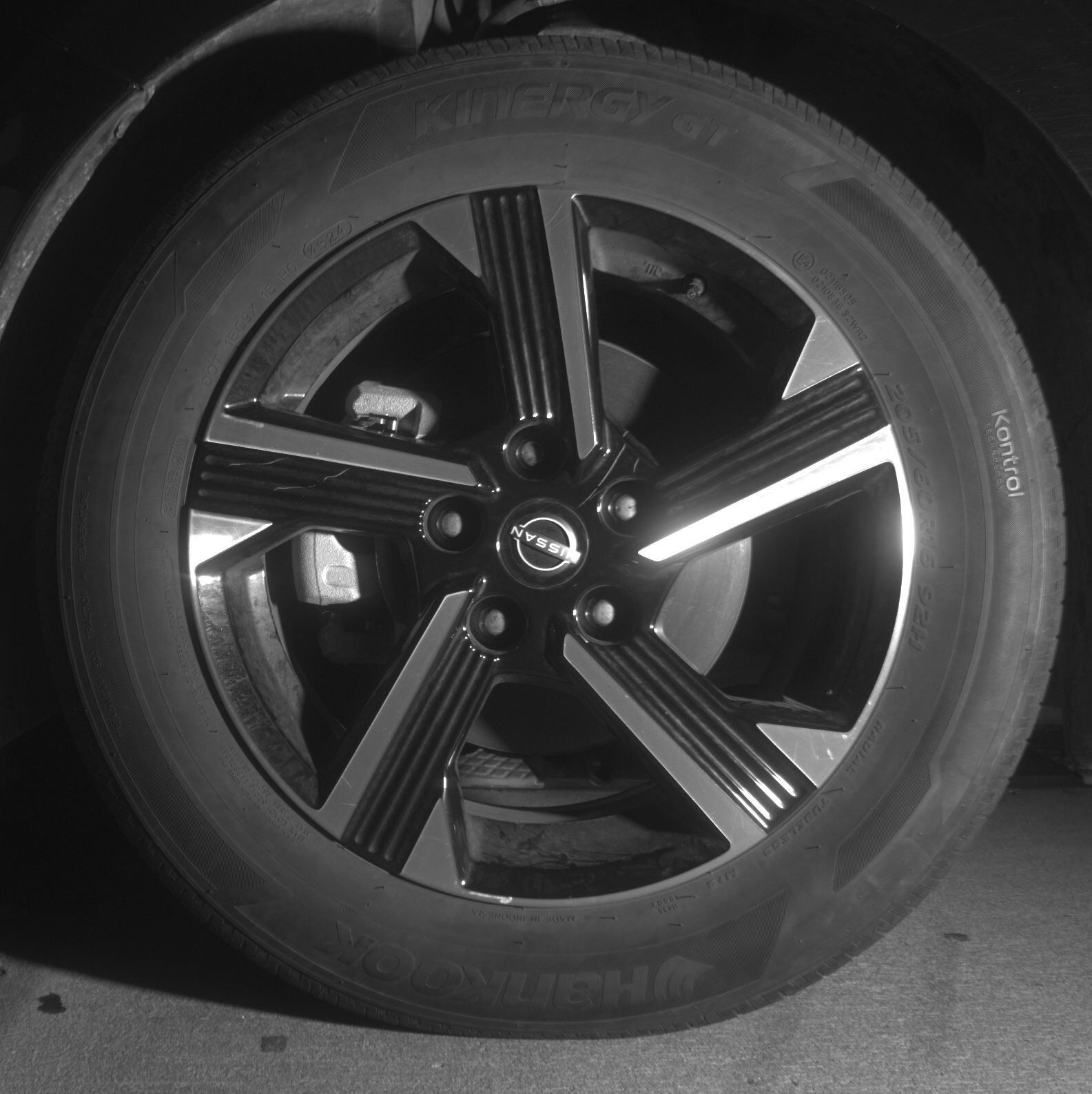 Thumbnail: 2025 Nissan Sentra - 9