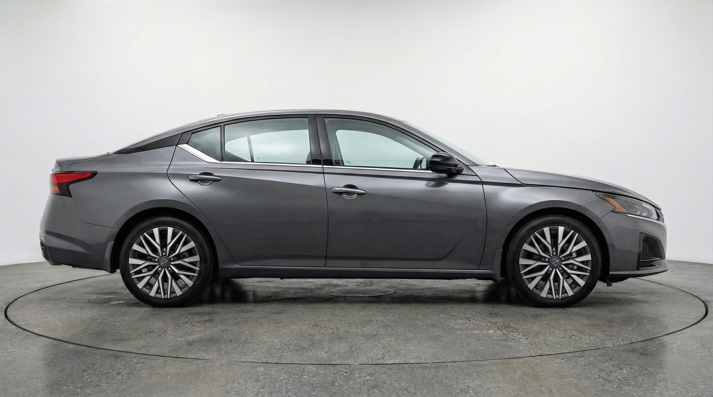 Thumbnail: 2025 Nissan Altima - 8