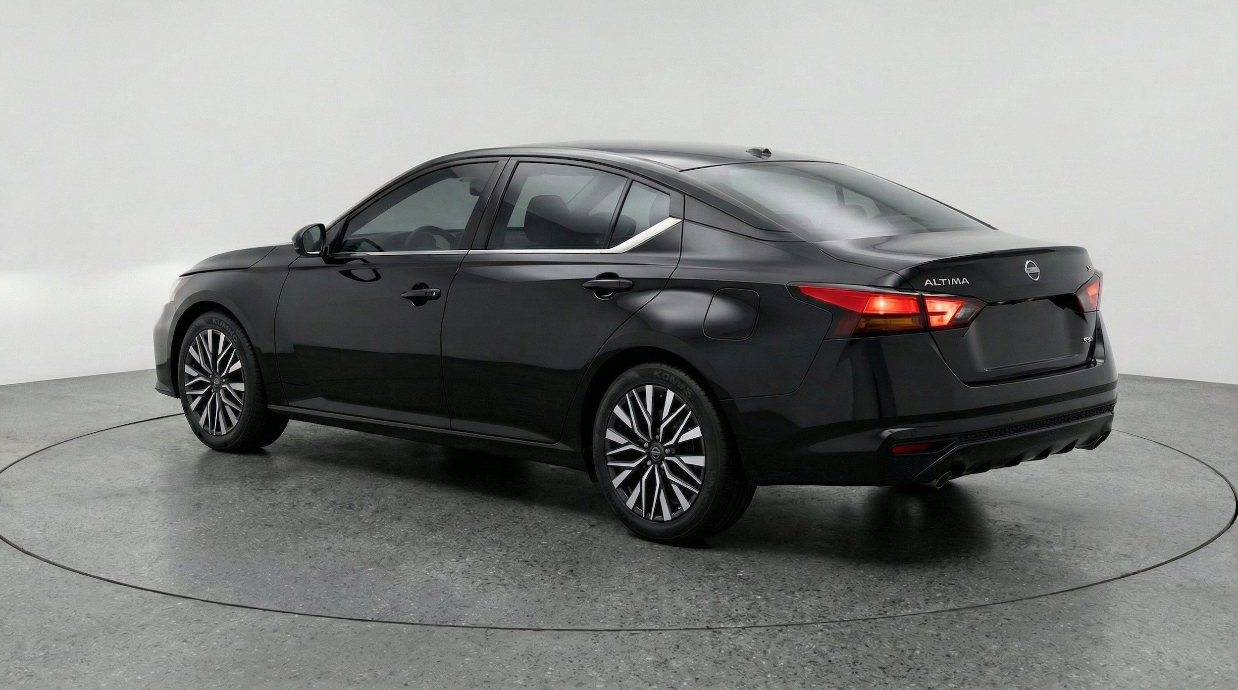 Thumbnail: 2026 Nissan Altima - 6