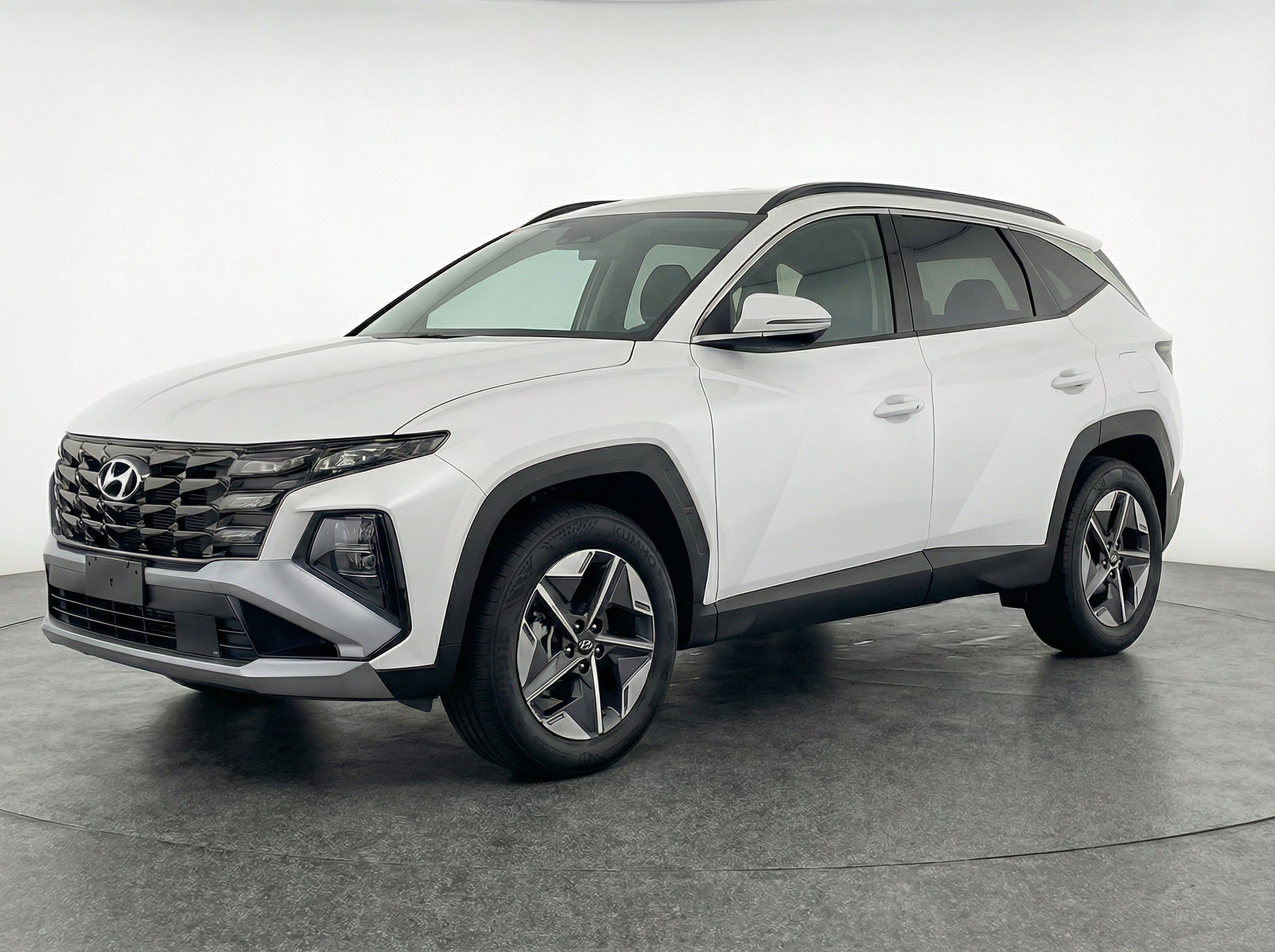 Thumbnail: 2026 Hyundai Tucson - 3