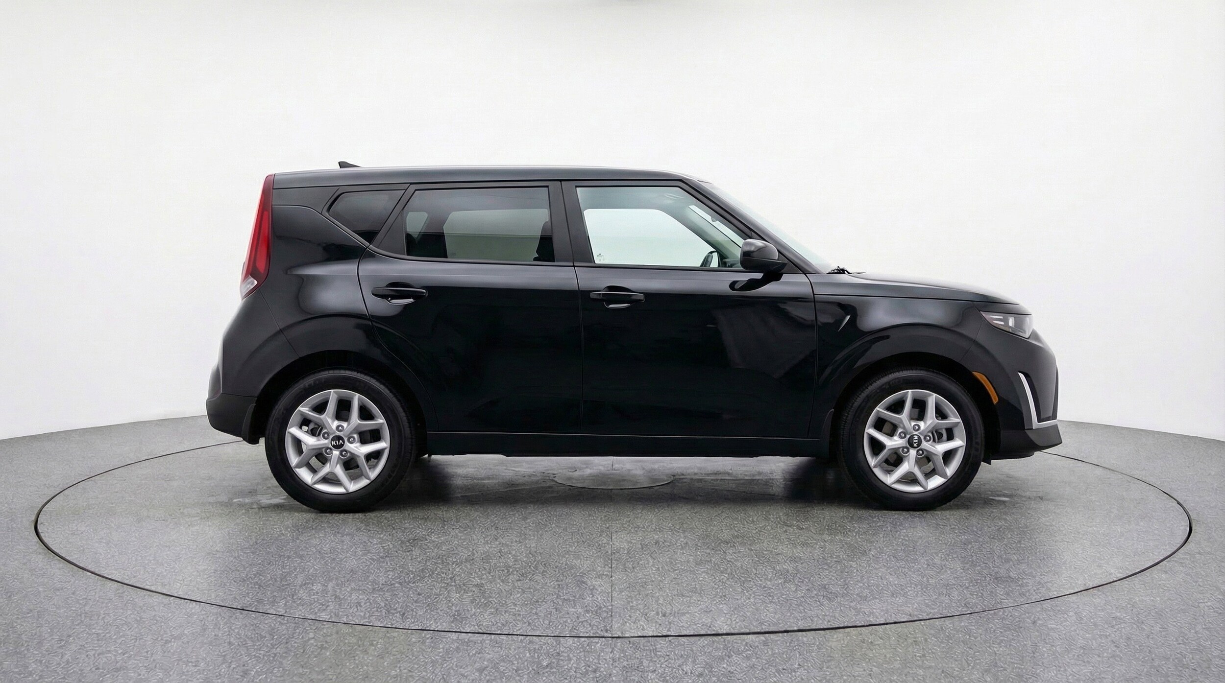 Thumbnail: 2025 Kia Soul - 11