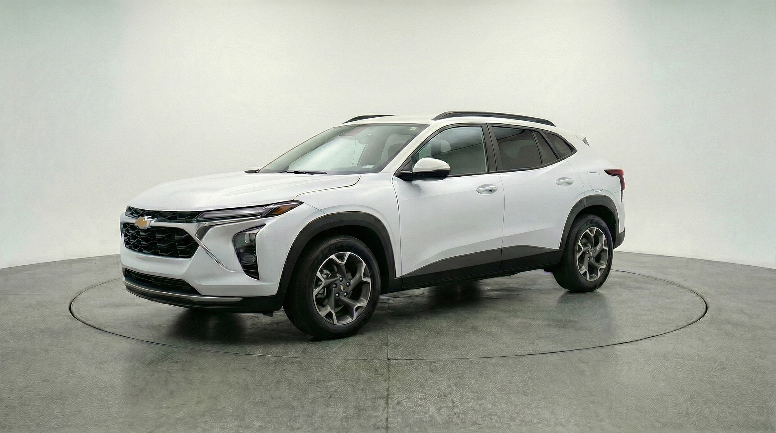 Thumbnail: 2025 Chevrolet Trax - 3