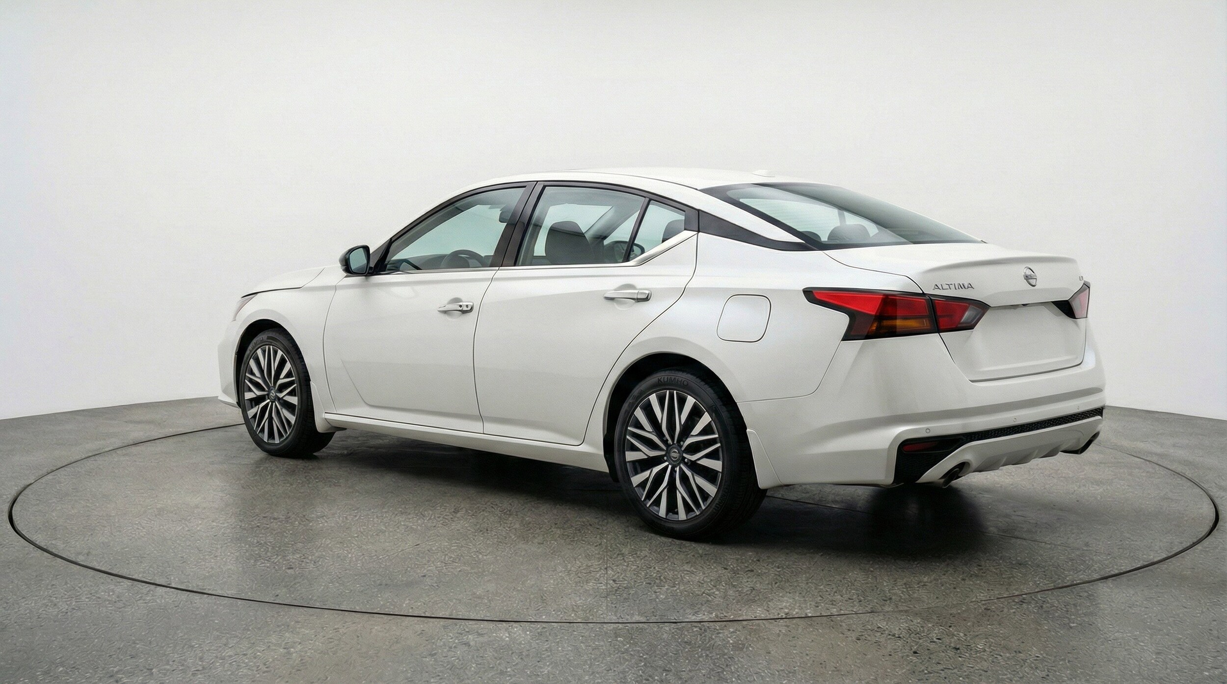 Thumbnail: 2025 Nissan Altima - 6