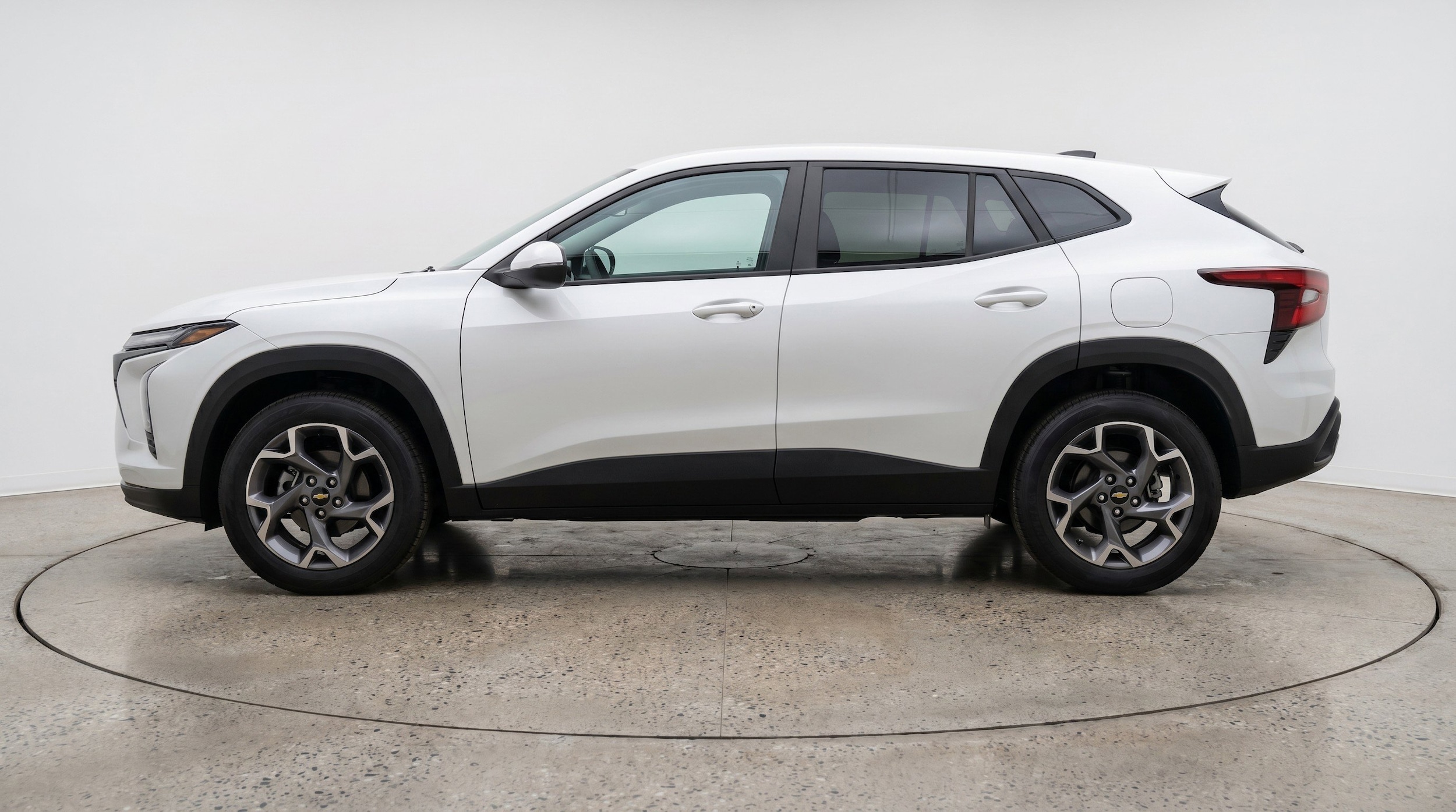 Thumbnail: 2025 Chevrolet Trax - 5