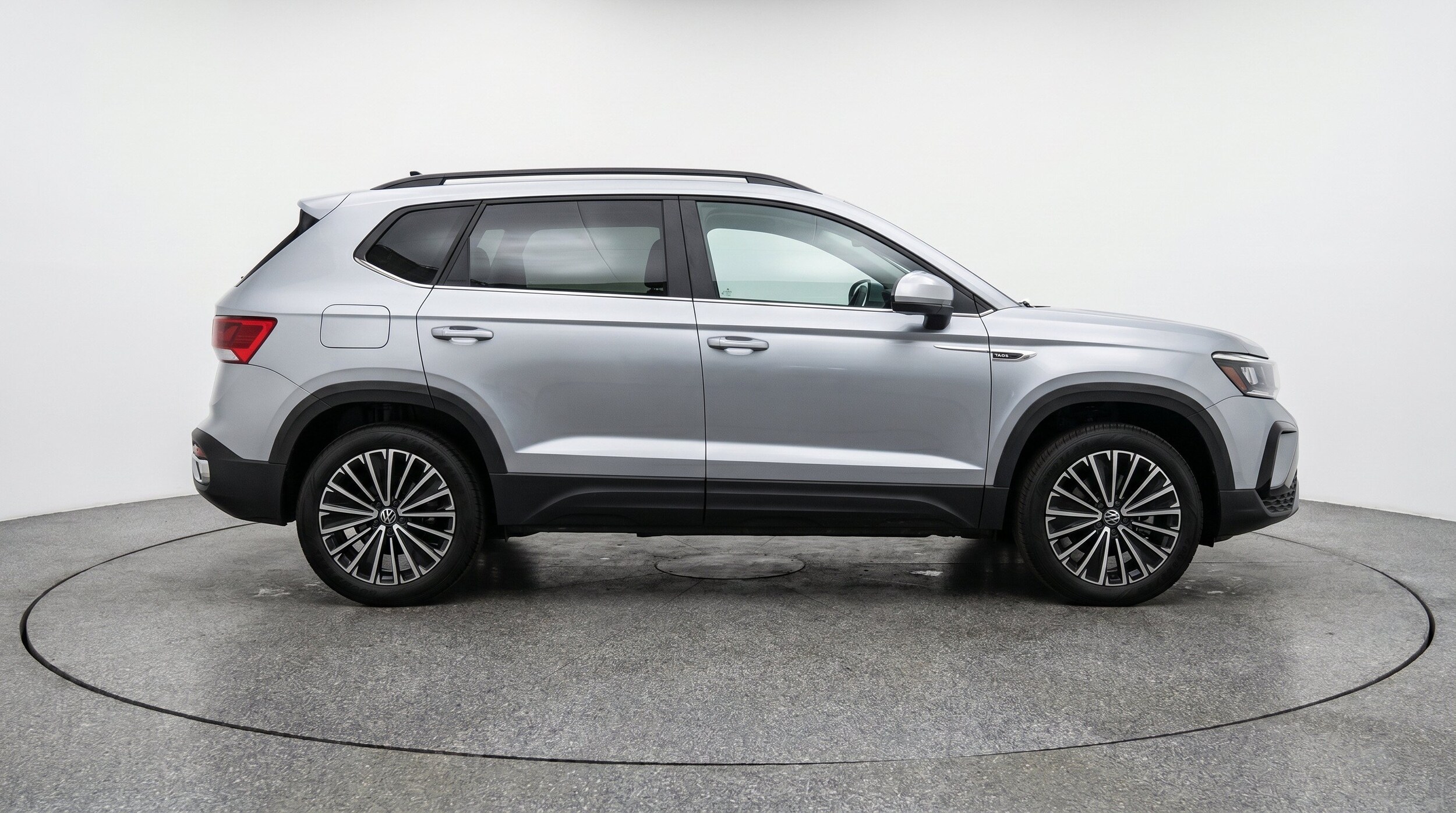 Thumbnail: 2026 Volkswagen Taos - 11