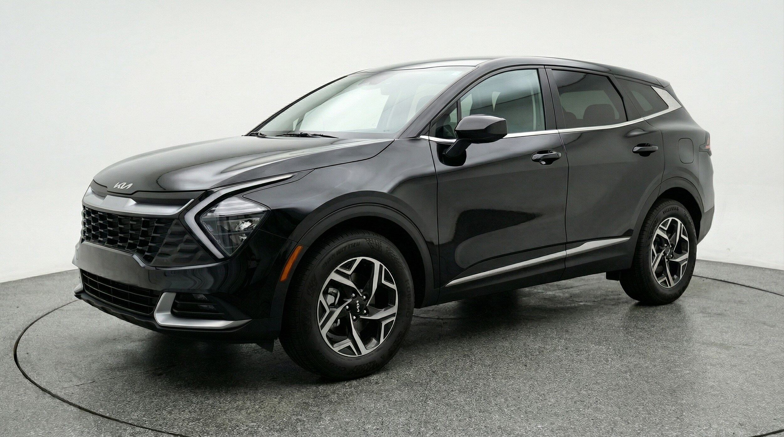 Thumbnail: 2025 Kia Sportage - 3