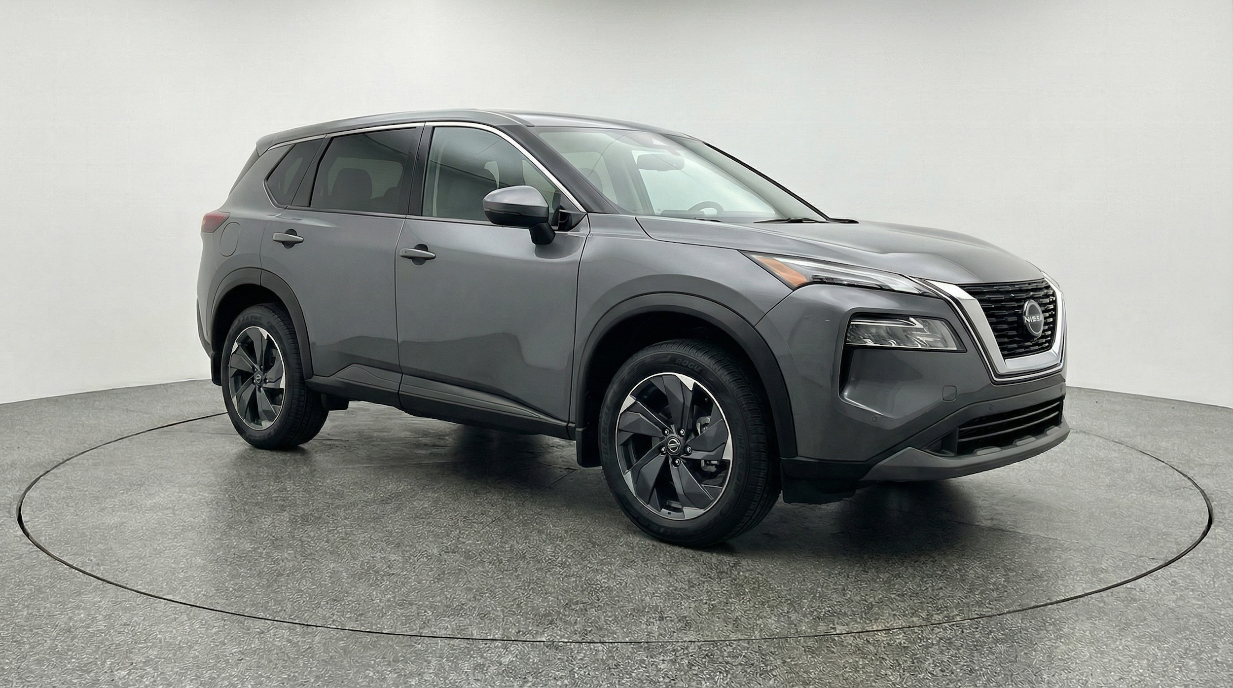 Thumbnail: 2025 Nissan Rogue - 1