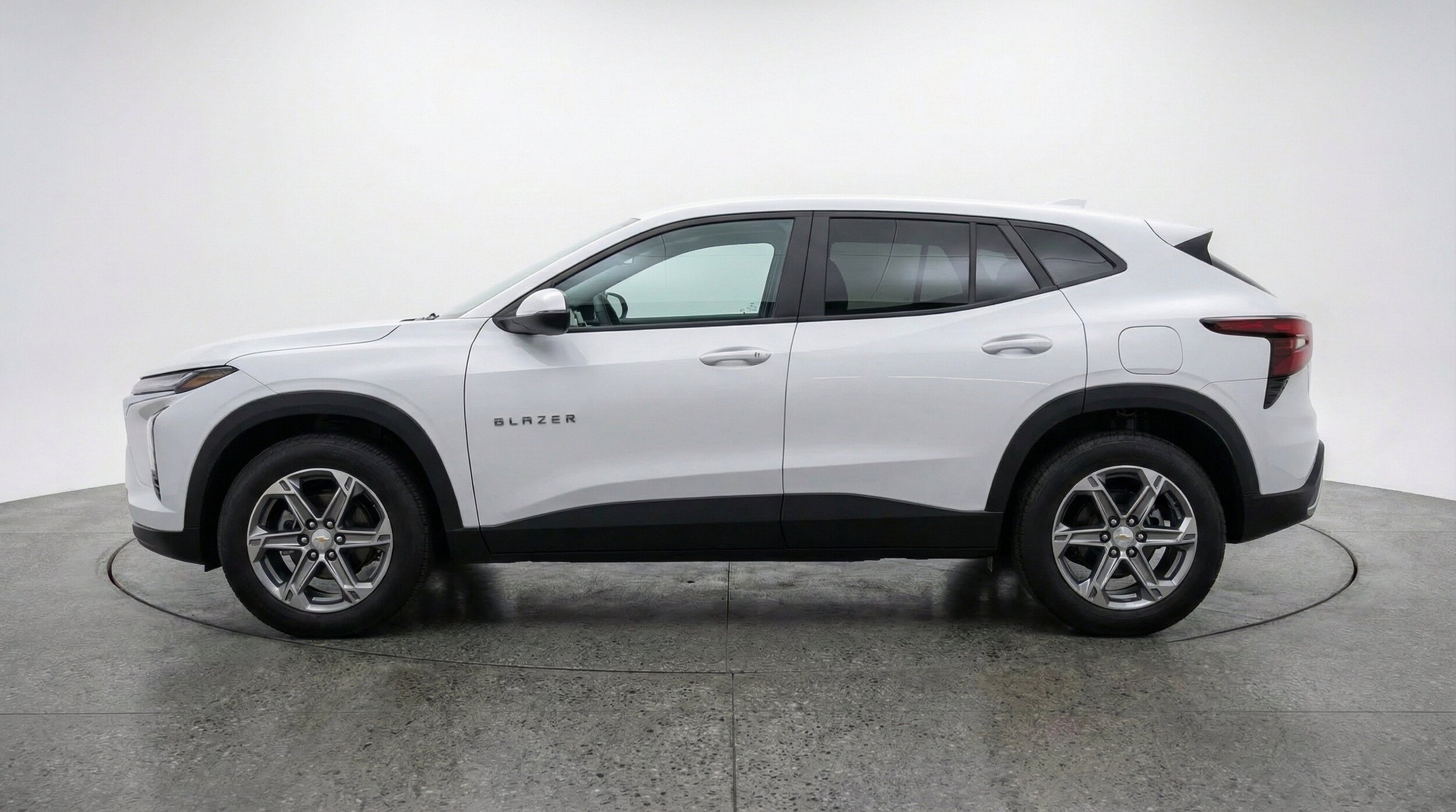 Thumbnail: 2025 Chevrolet Blazer - 5