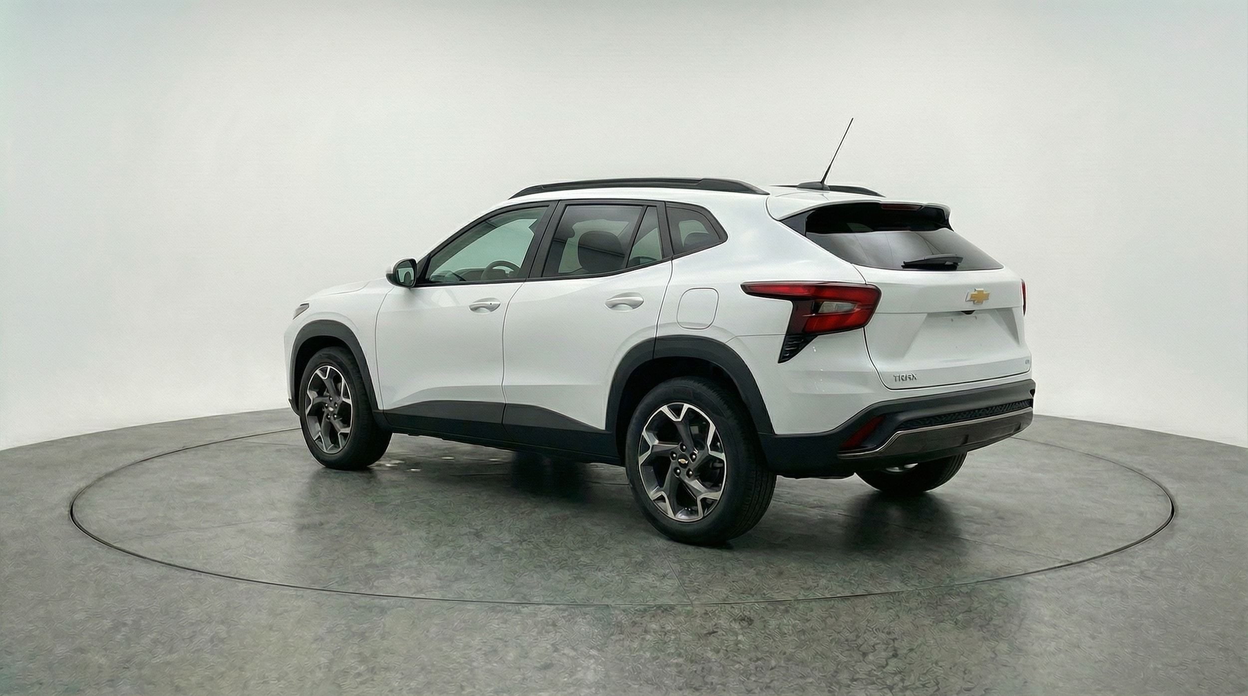 Thumbnail: 2025 Chevrolet Trax - 5