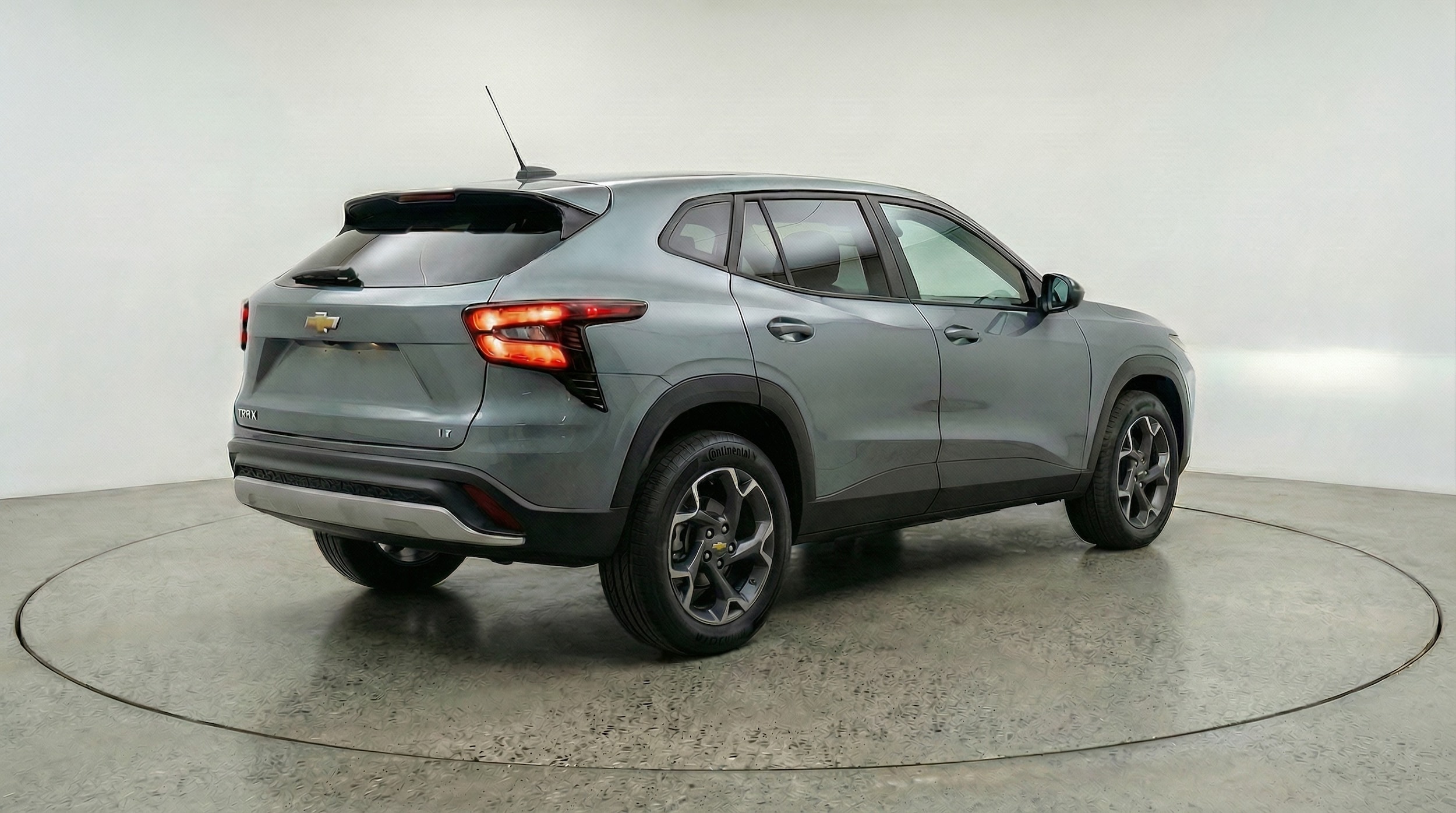 Thumbnail: 2025 Chevrolet Trax - 7