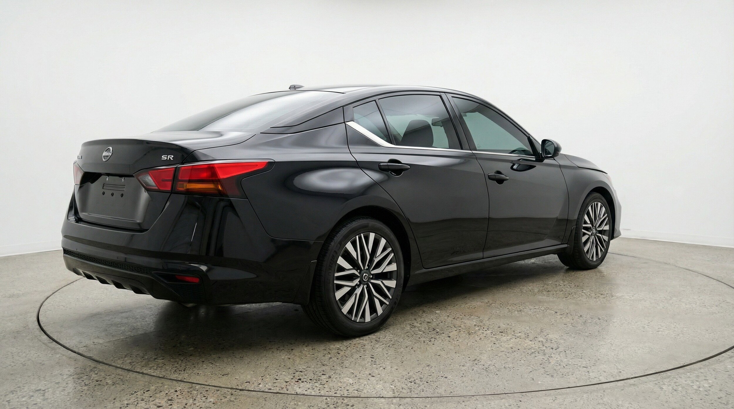 Thumbnail: 2025 Nissan Altima - 9