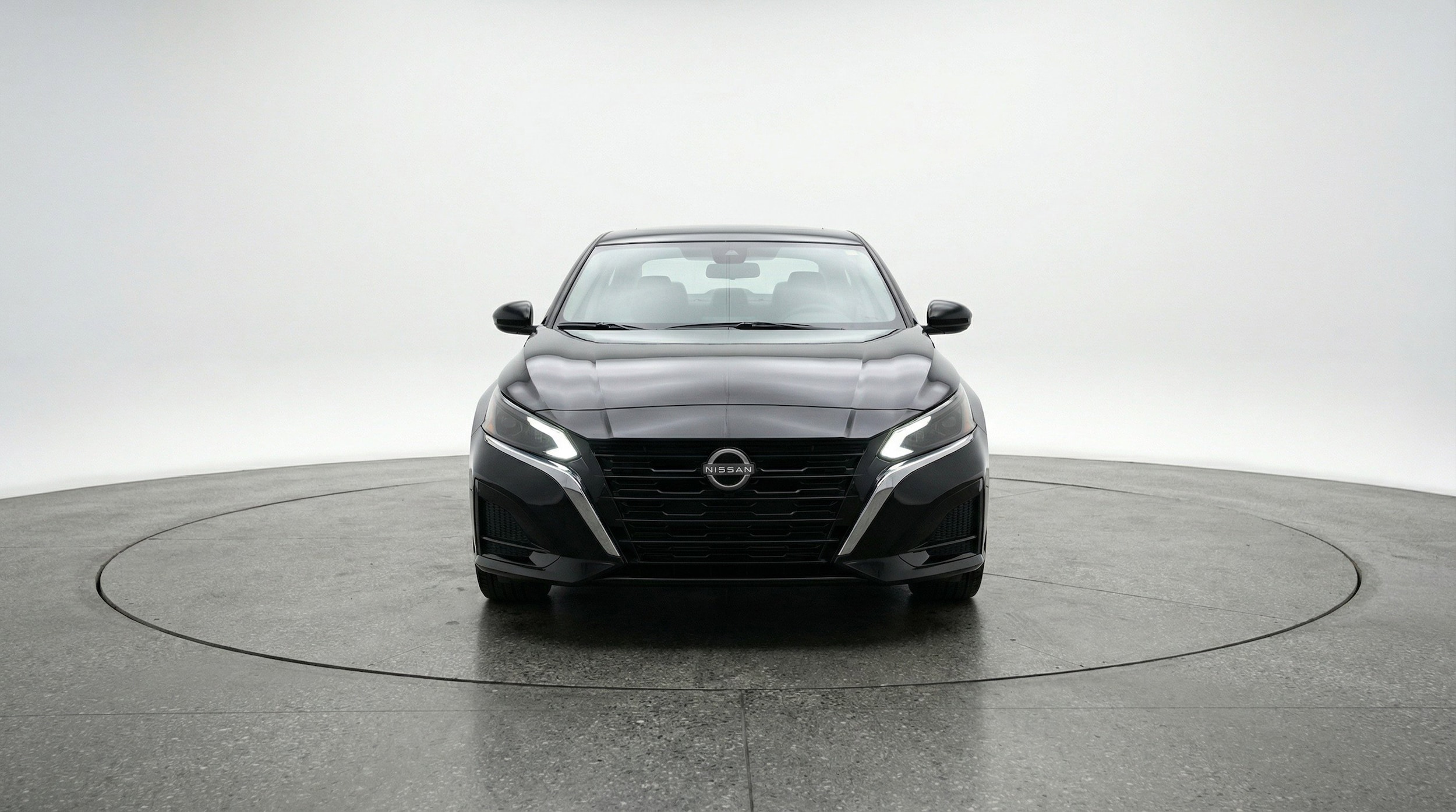 Thumbnail: 2025 Nissan Altima - 2