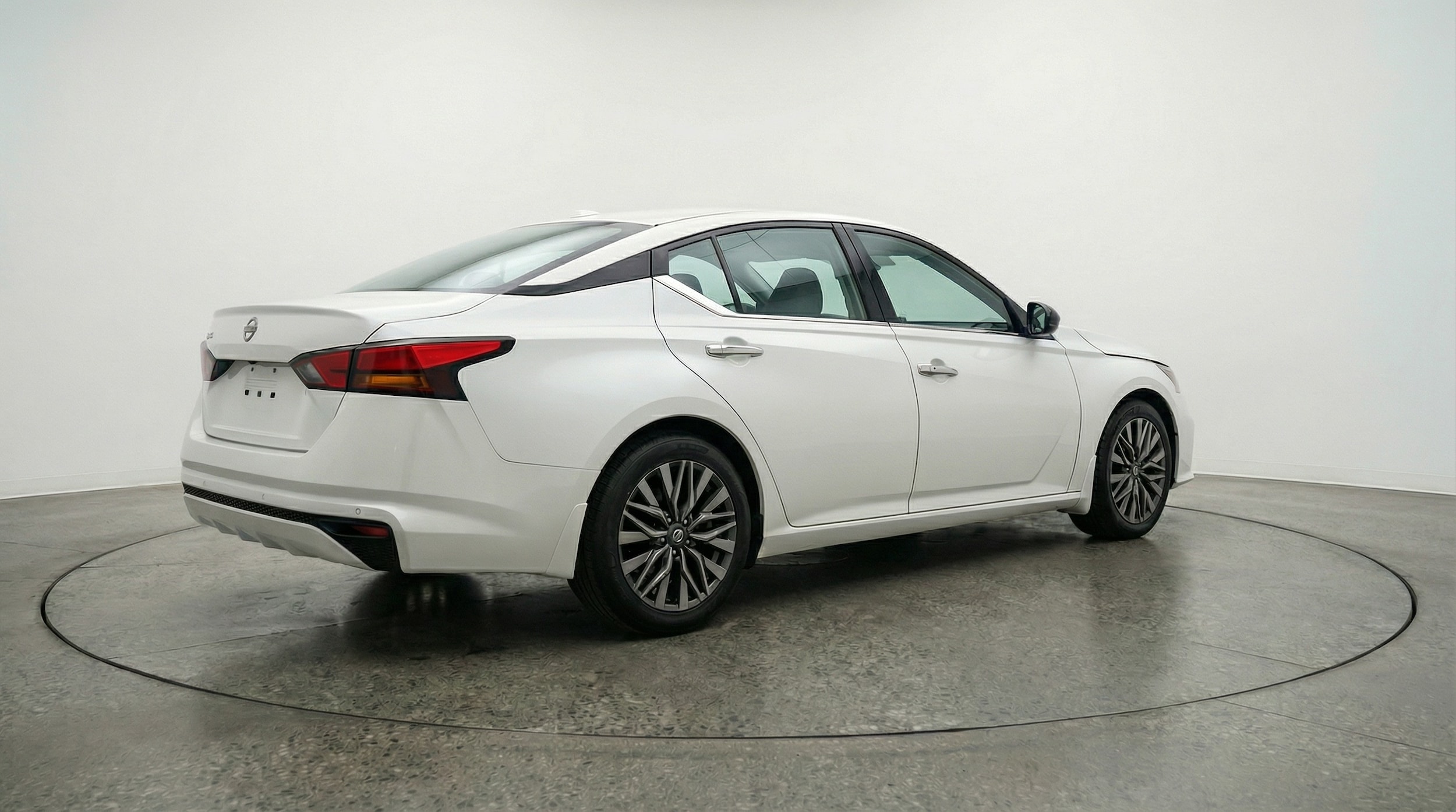 Thumbnail: 2025 Nissan Altima - 7