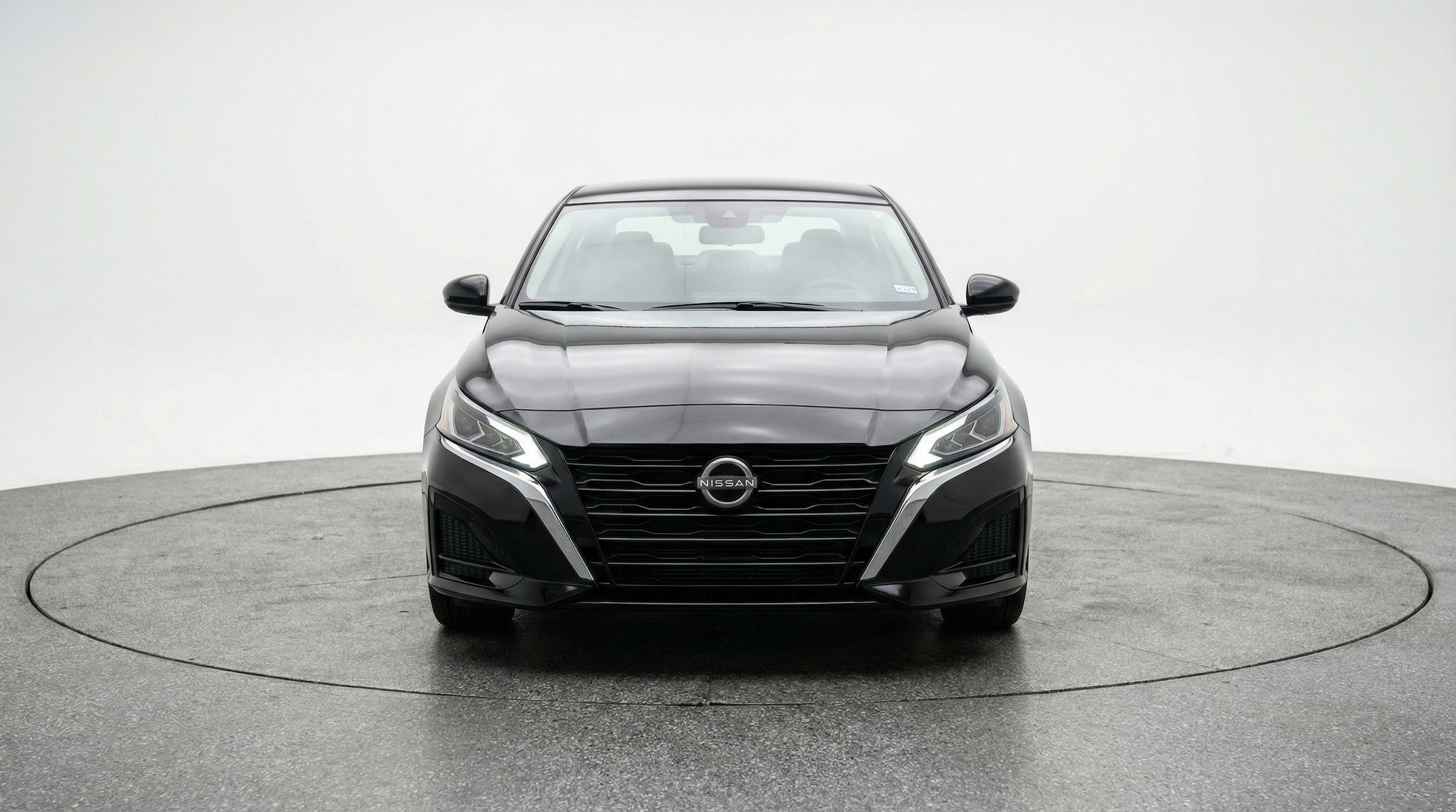 Thumbnail: 2025 Nissan Altima - 2