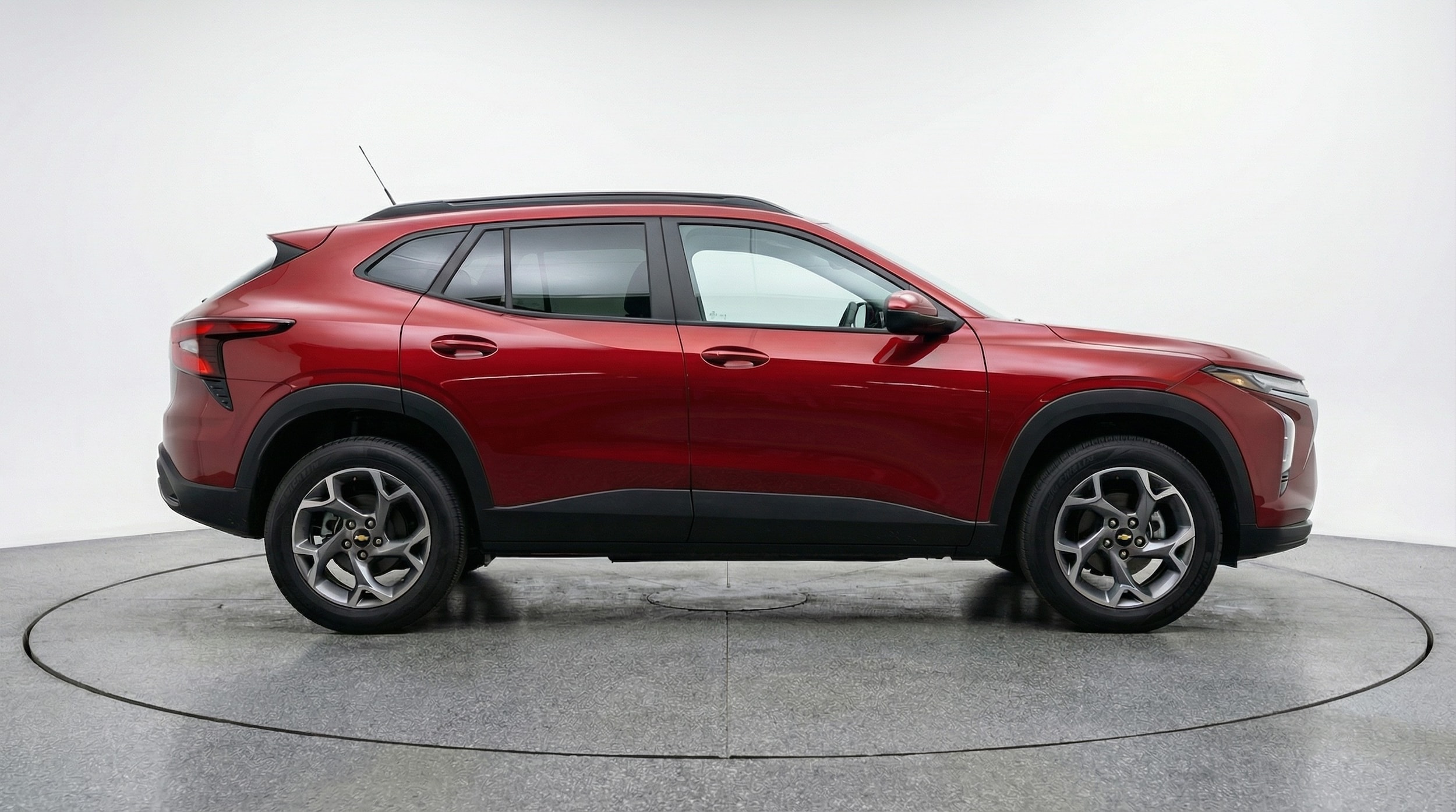 Thumbnail: 2025 Chevrolet Trax - 8