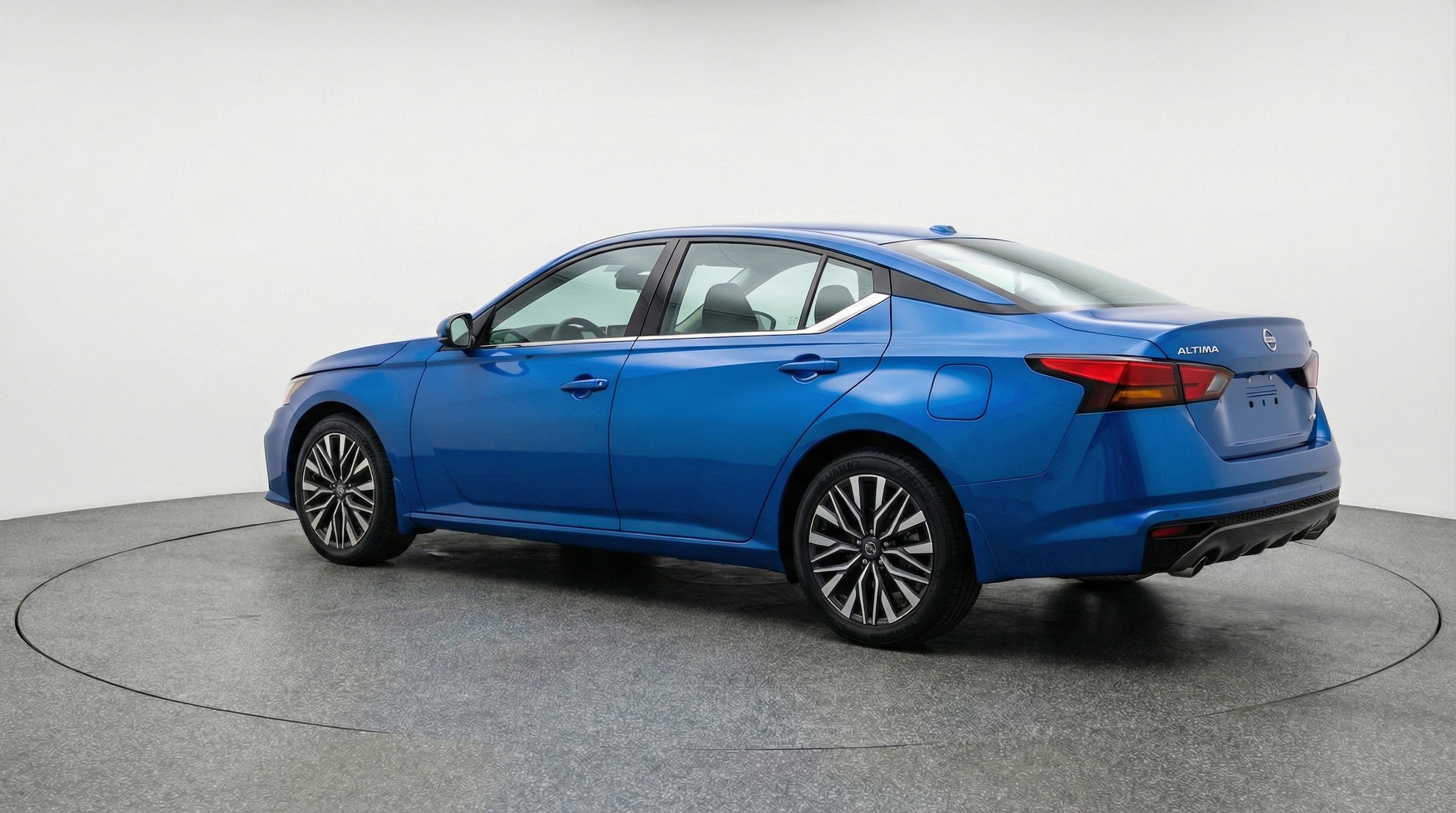 Thumbnail: 2025 Nissan Altima - 6