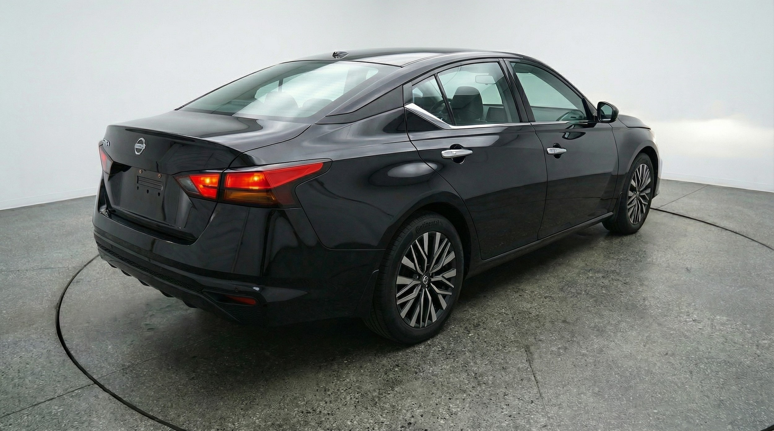 Thumbnail: 2025 Nissan Altima - 7